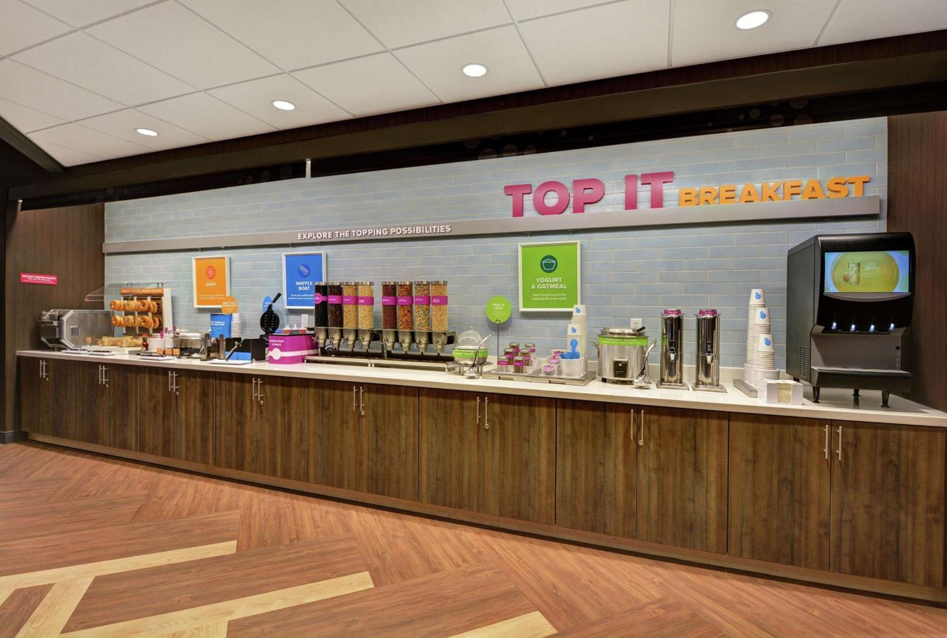 Tru By Hilton Springfield Downtown photo 16