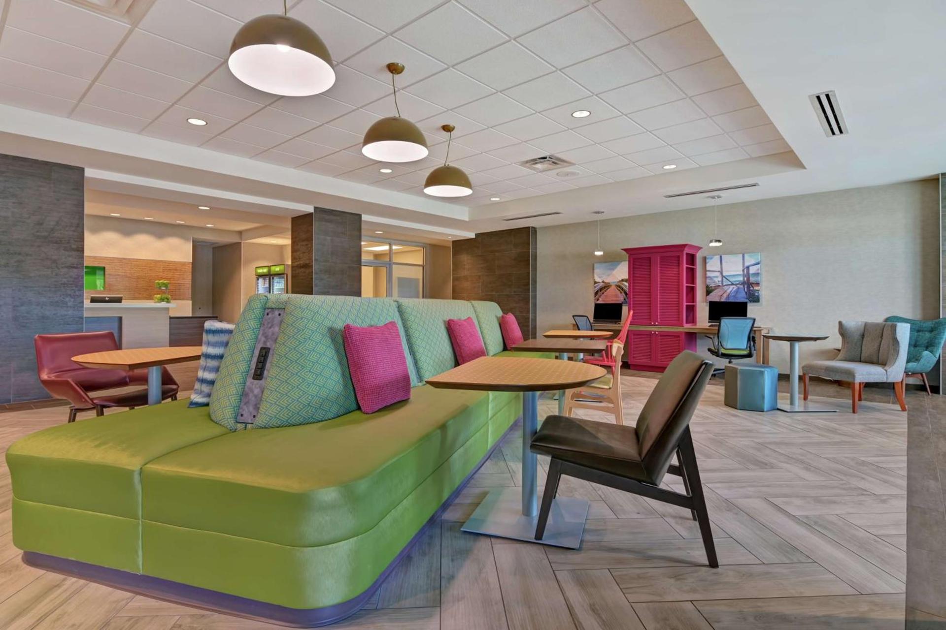 Home2 Suites By Hilton West Palm Beach Airport photo 9