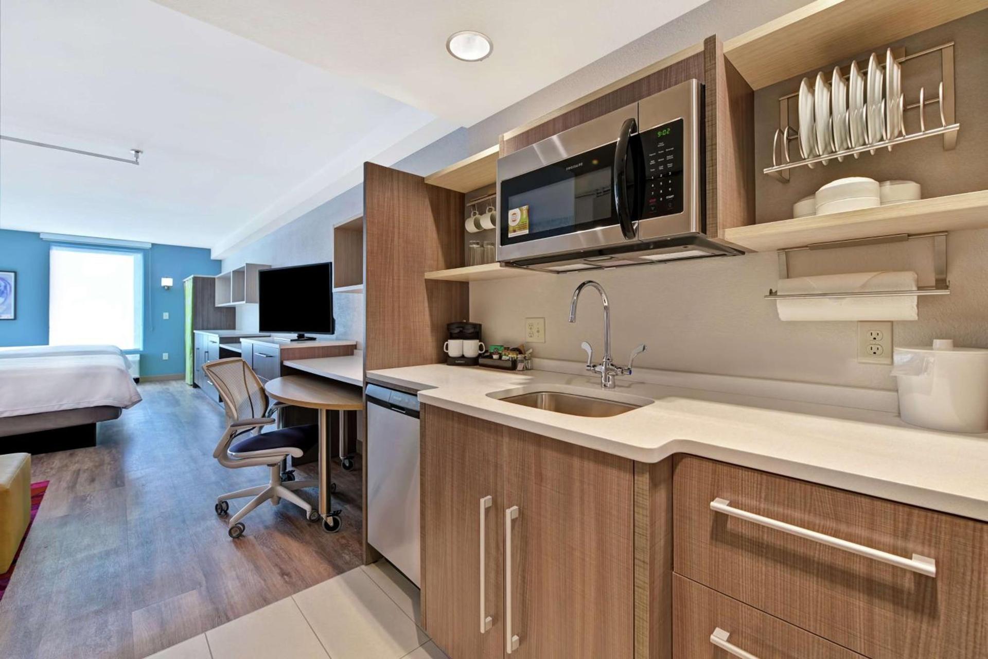 Home2 Suites By Hilton West Palm Beach Airport photo 22