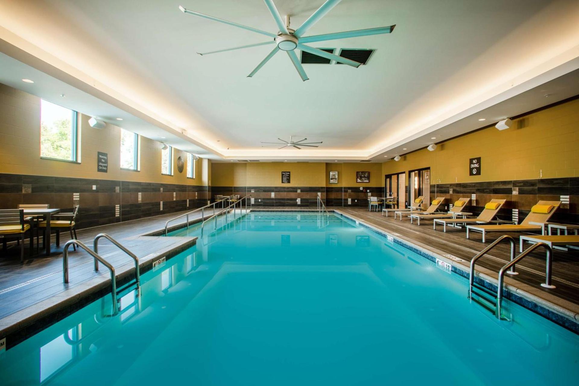 Homewood Suites By Hilton Salina/Downtown, Ks photo 6