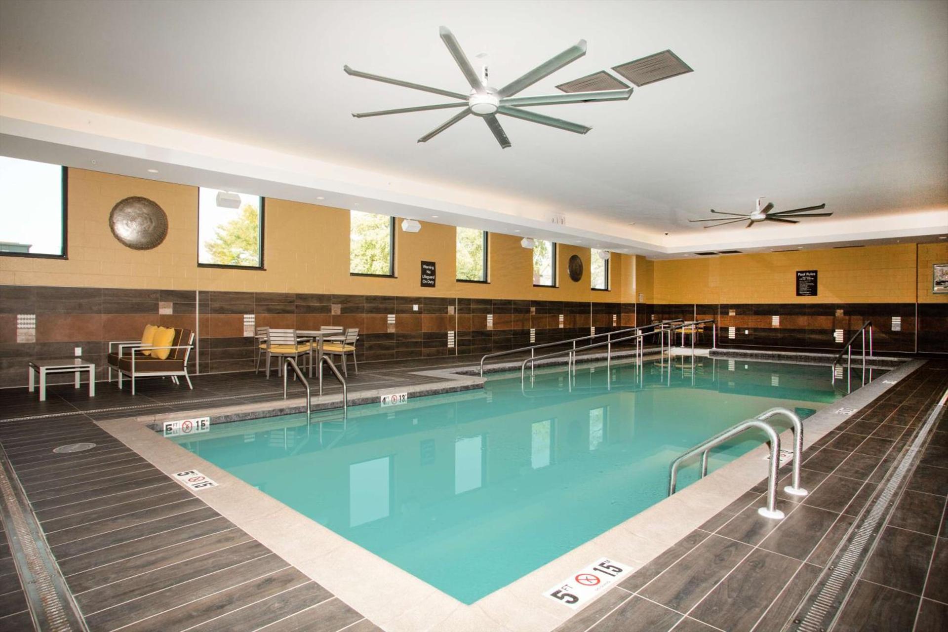 Homewood Suites By Hilton Salina/Downtown, Ks photo 7