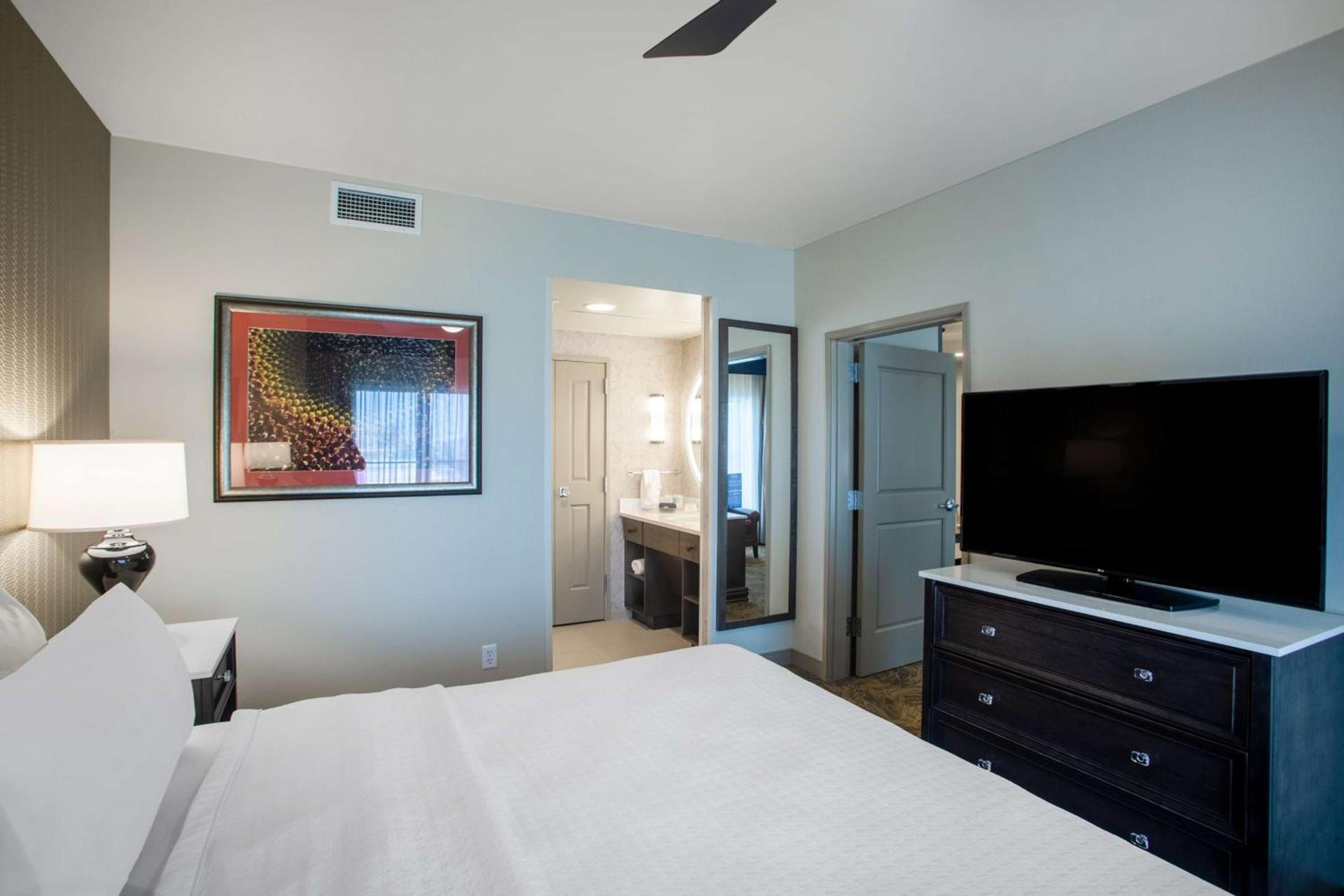 Homewood Suites By Hilton Salina/Downtown, Ks photo 14