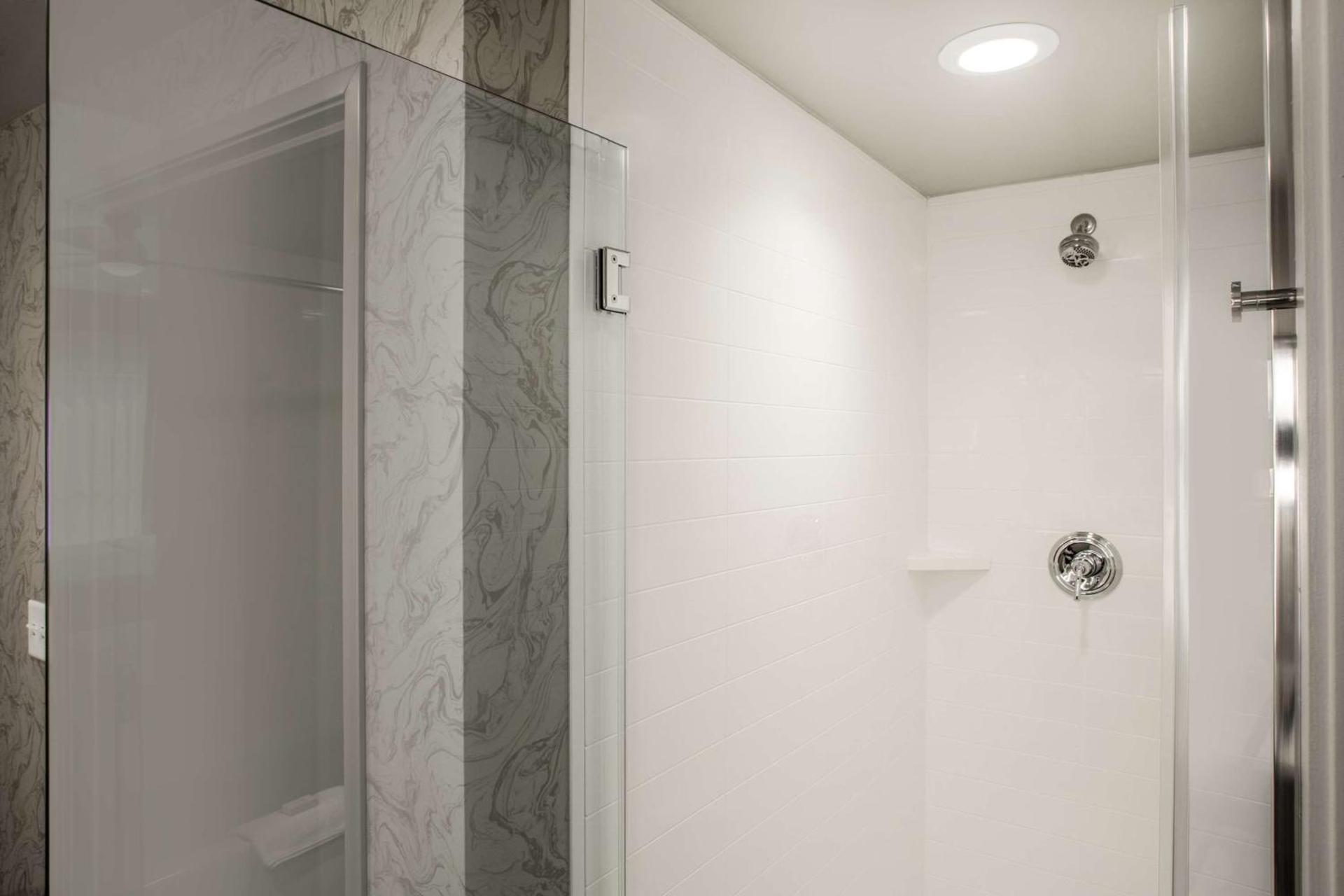 Homewood Suites By Hilton Salina/Downtown, Ks photo 13