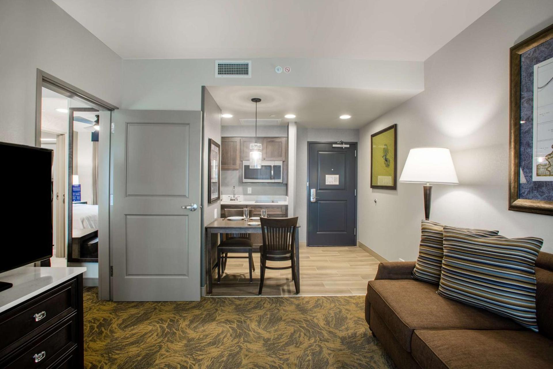 Homewood Suites By Hilton Salina/Downtown, Ks photo 27