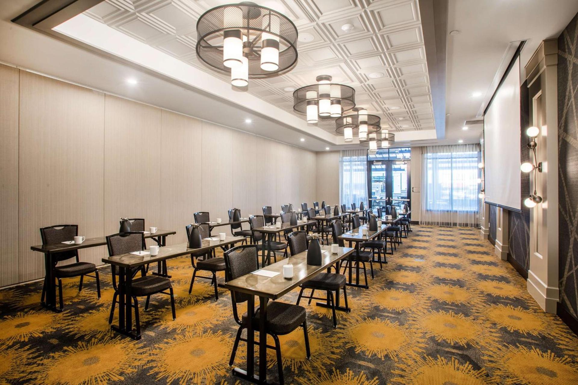 Homewood Suites By Hilton Salina/Downtown, Ks photo 38