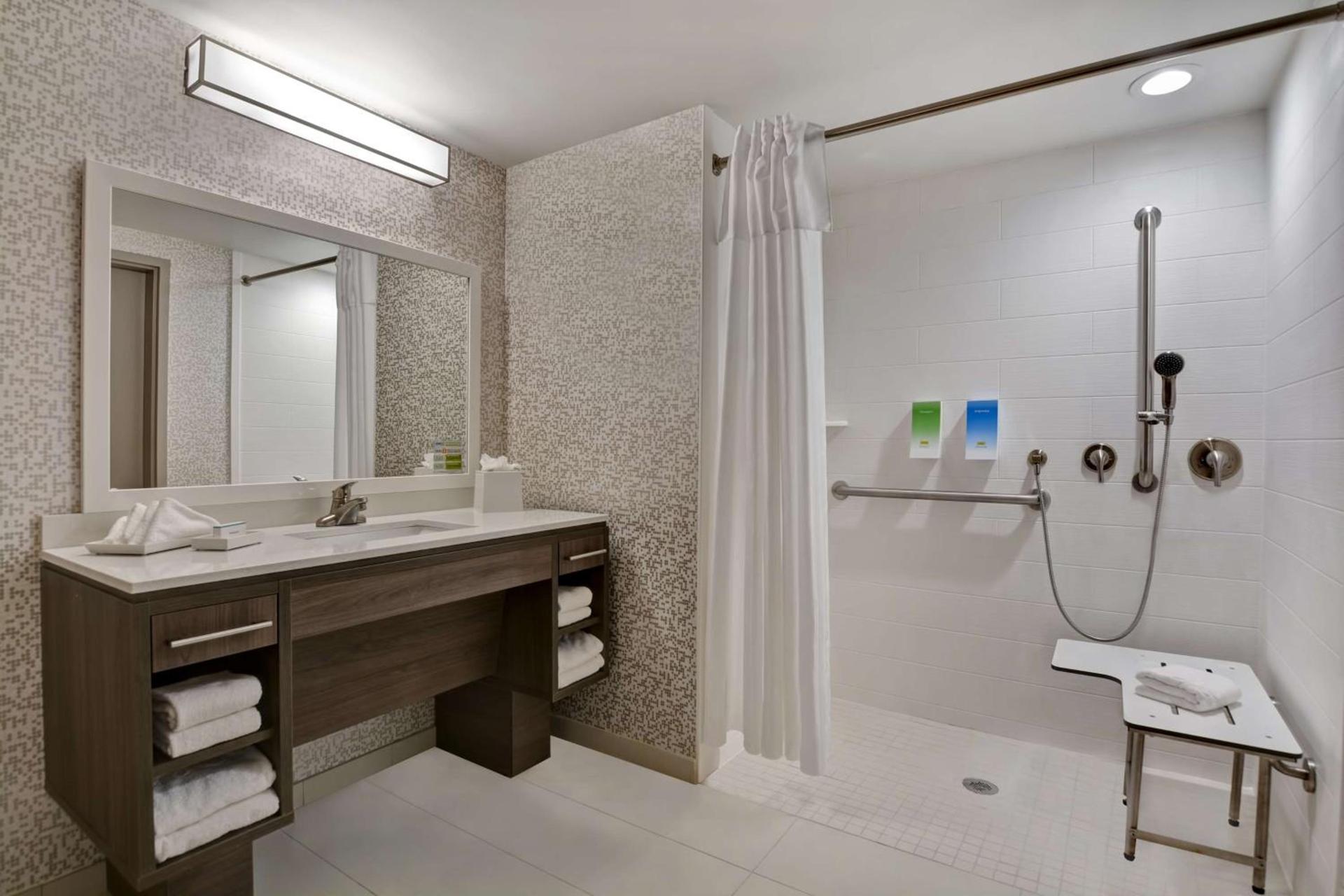 Home2 Suites by Hilton, Sarasota I-75 Bee Ridge, Fl photo 45
