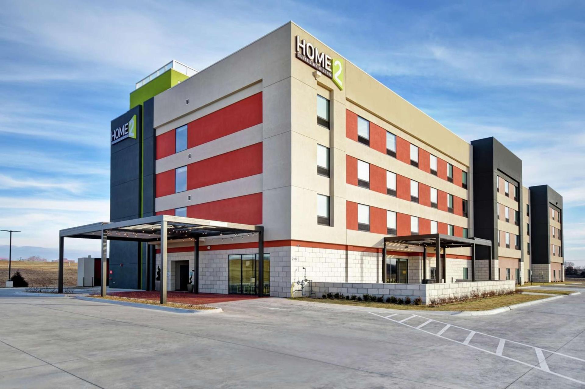 Home2 Suites by Hilton Wichita Northeast photo 1