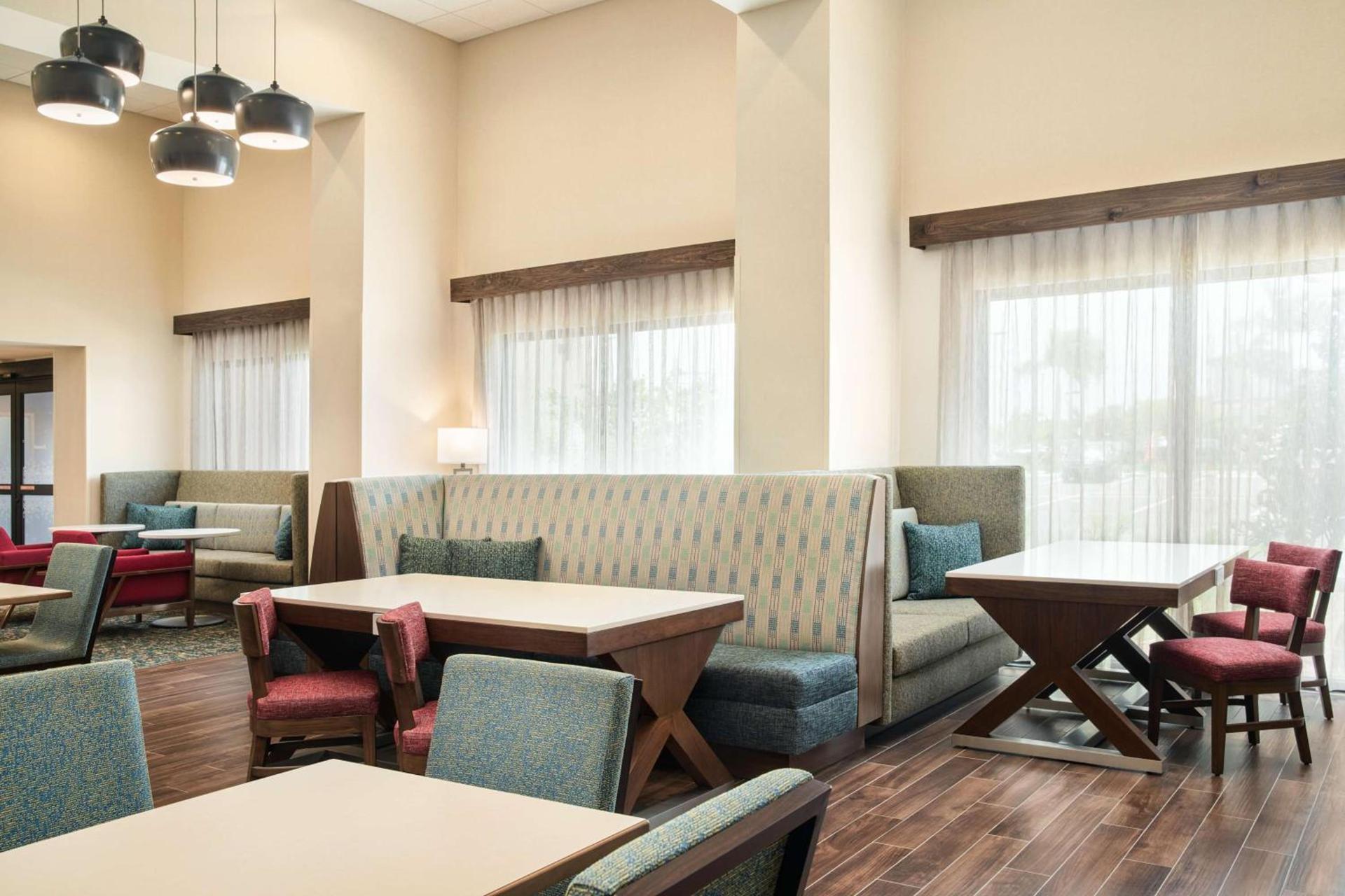 Hampton Inn Clewiston photo 4