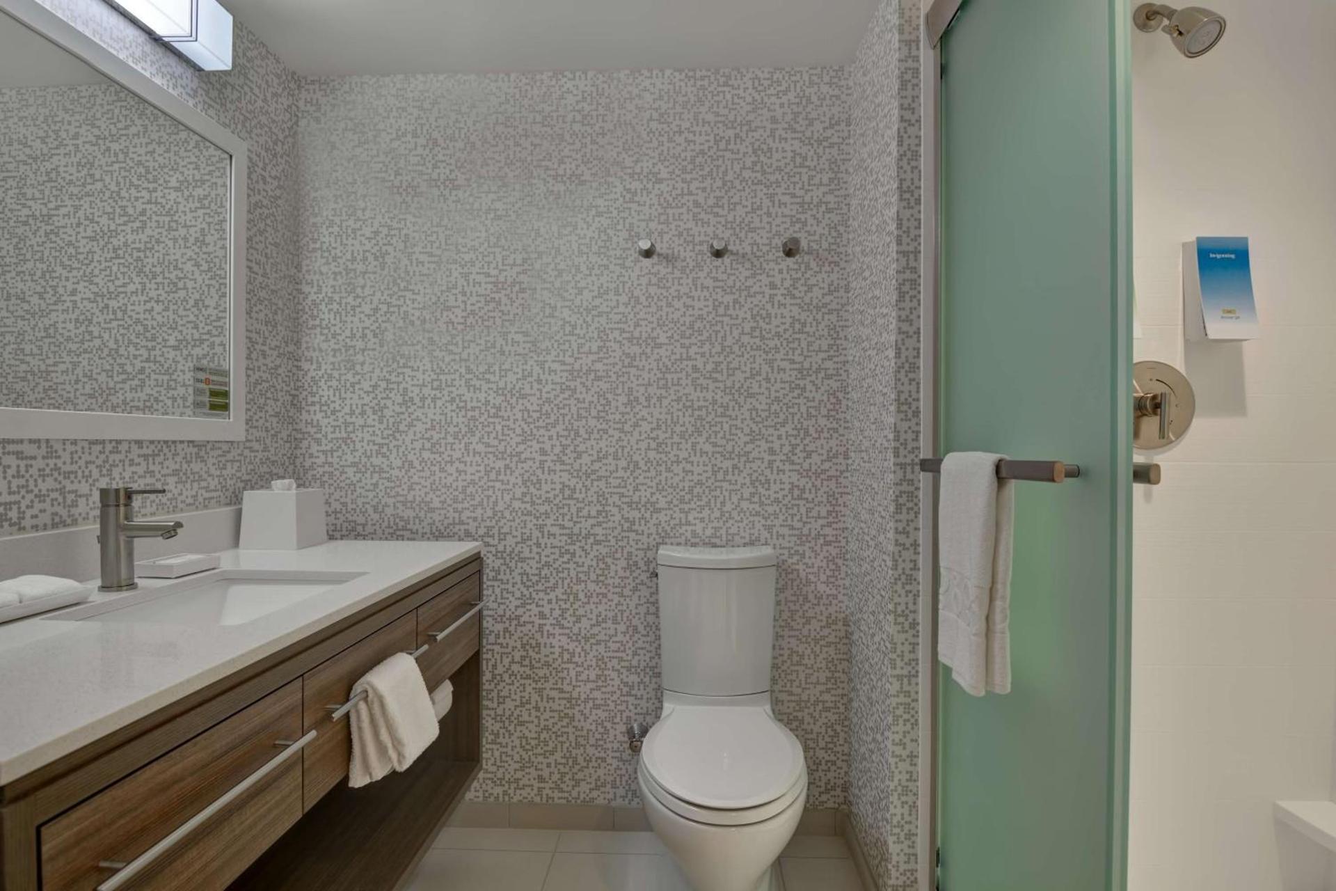 Home2 Suites Williston Burlington, Vt photo 43