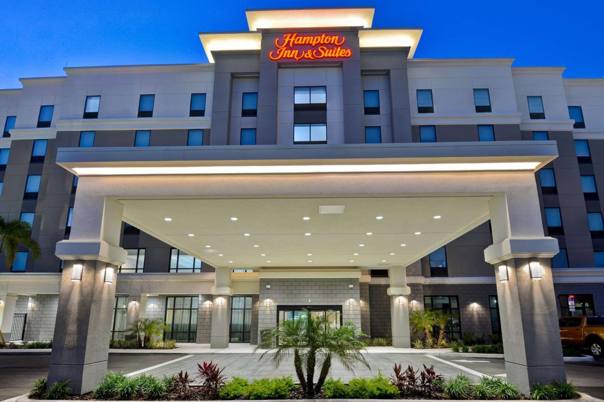 Hampton Inn & Suites Tampa Riverview Brandon photo 1