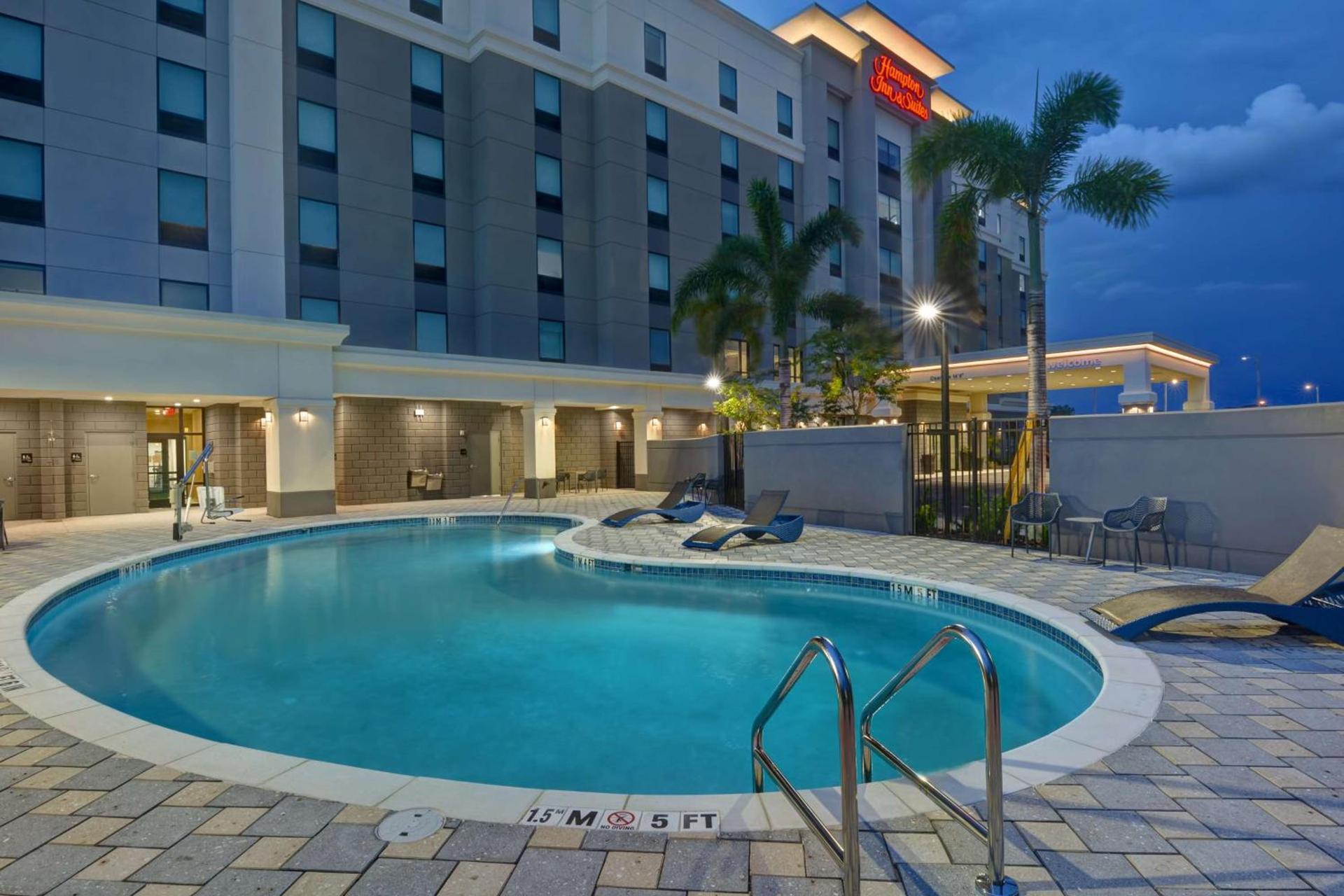 Hampton Inn & Suites Tampa Riverview Brandon photo 15