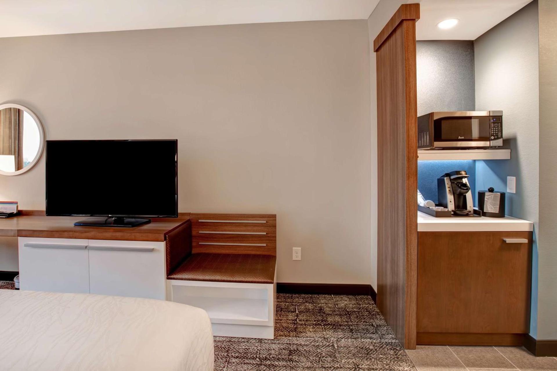Hilton Garden Inn Summerville, Sc photo 53