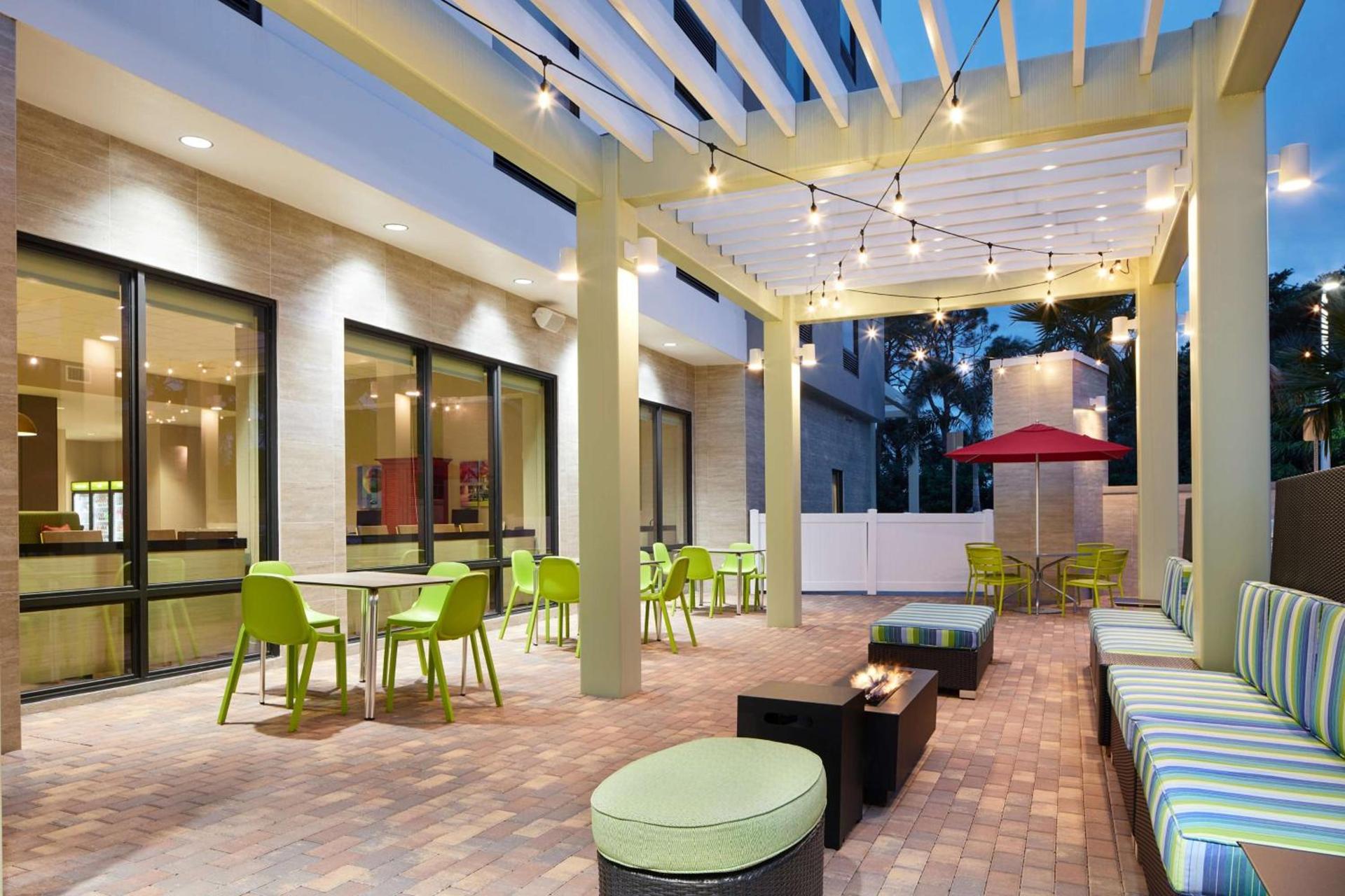 Home2 Suites By Hilton Stuart photo 4