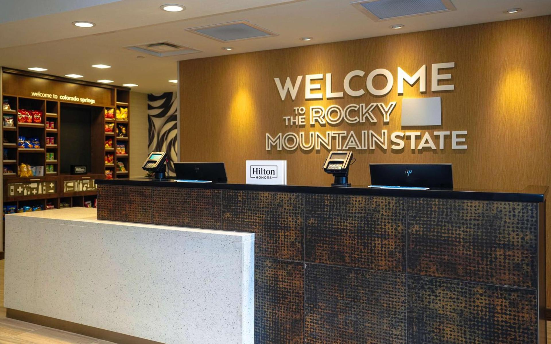 Hampton Inn Colorado Springs I-25 Central photo 5