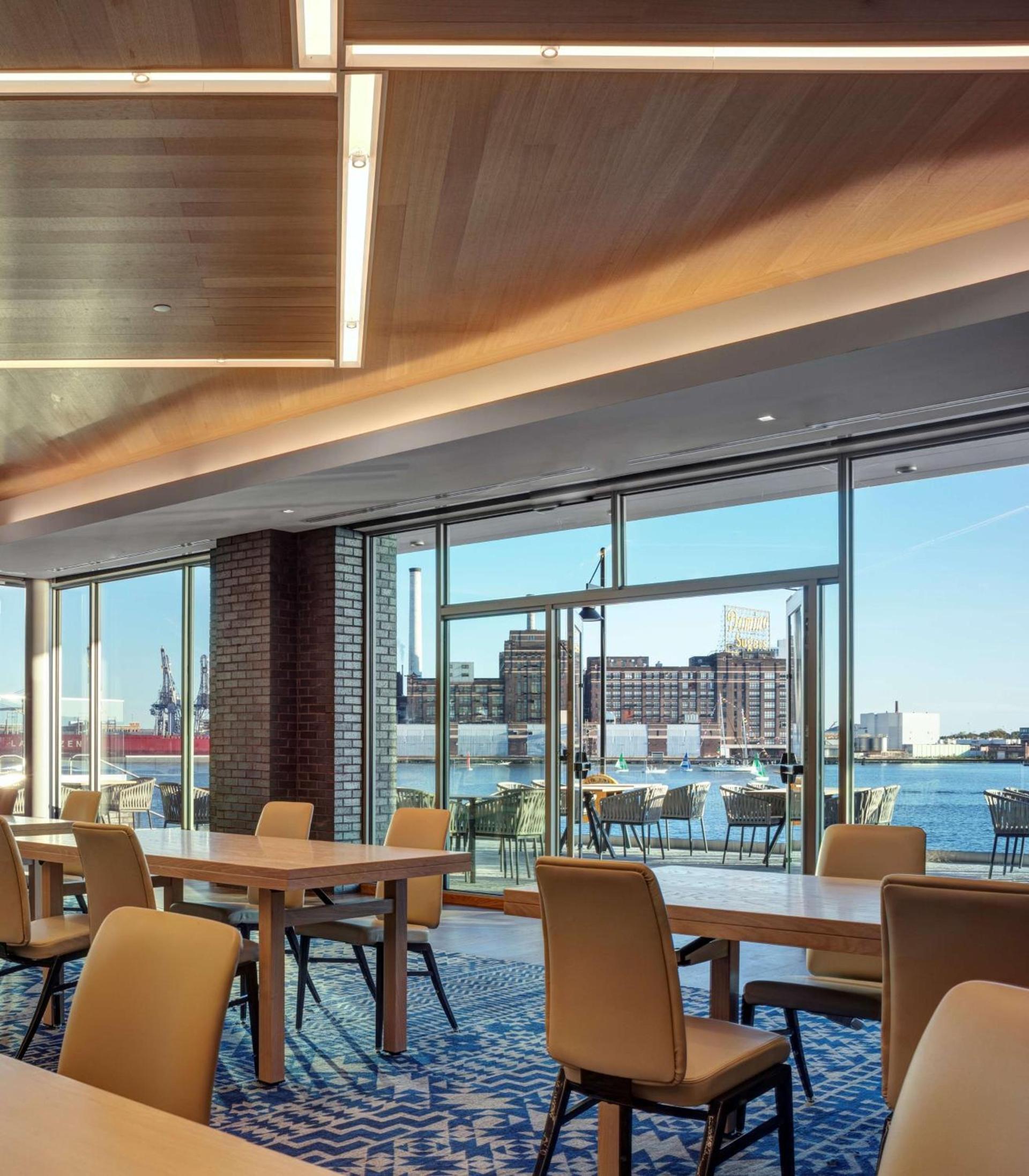 Canopy By Hilton Baltimore Harbor Point photo 15