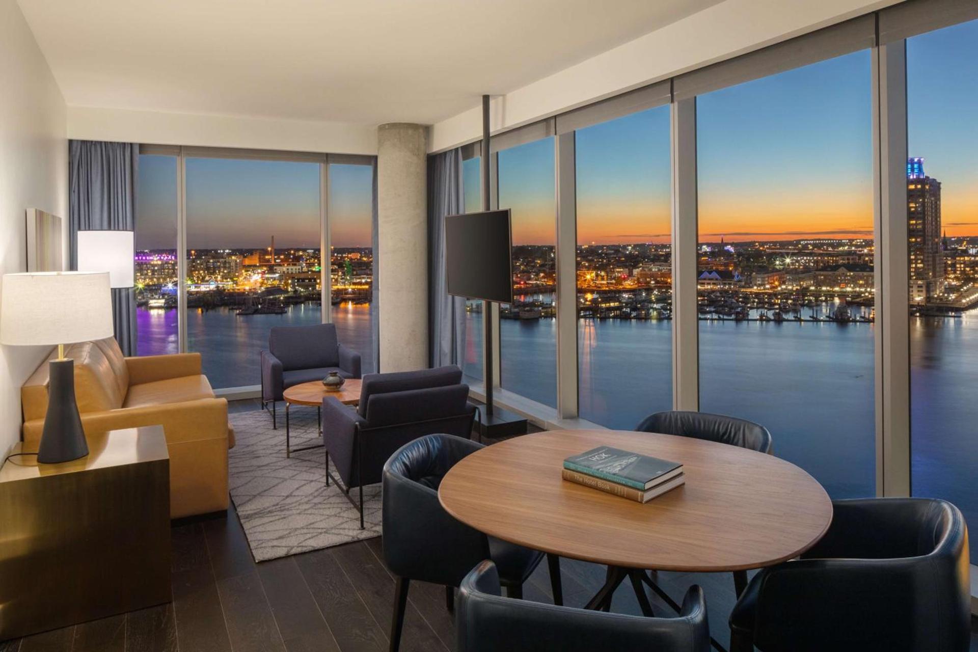 Canopy By Hilton Baltimore Harbor Point photo 38