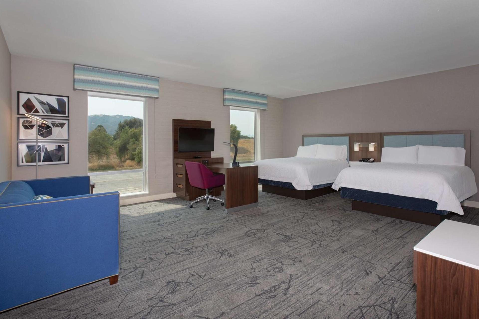 Hampton Inn & Suites Gilroy, Ca photo 13