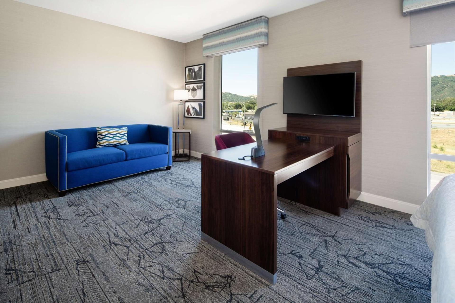Hampton Inn & Suites Gilroy, Ca photo 25