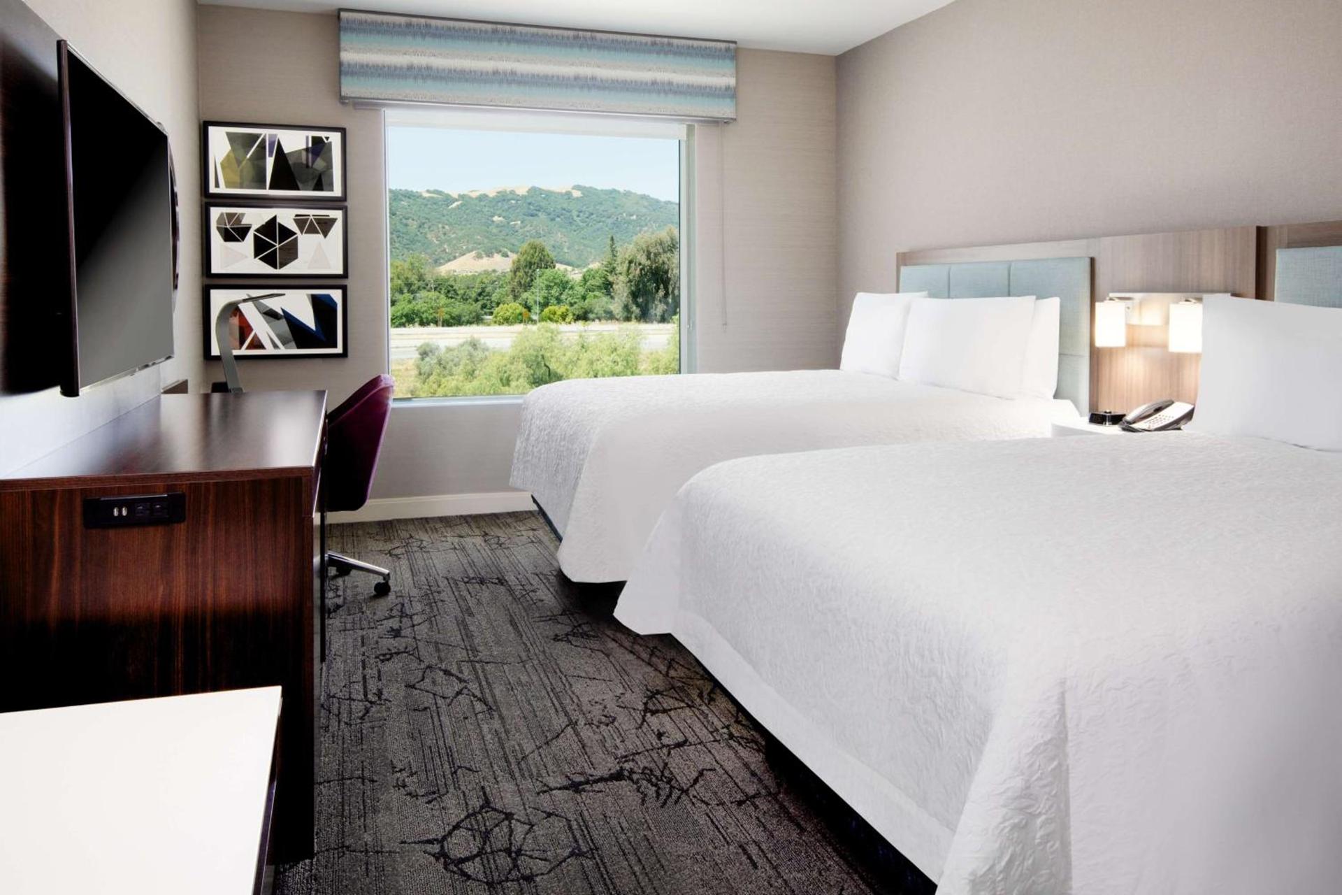 Hampton Inn & Suites Gilroy, Ca photo 35