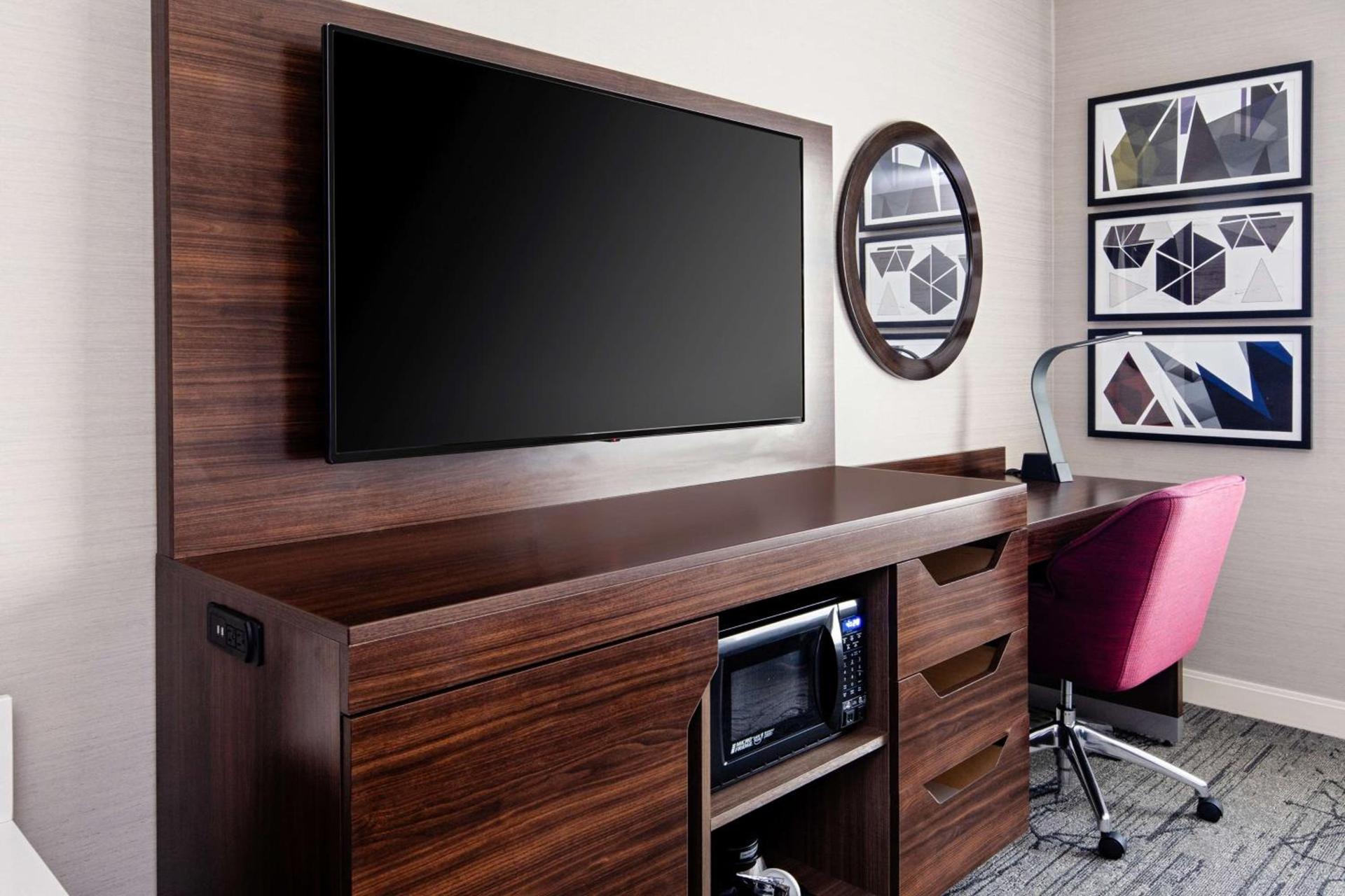 Hampton Inn & Suites Gilroy, Ca photo 36