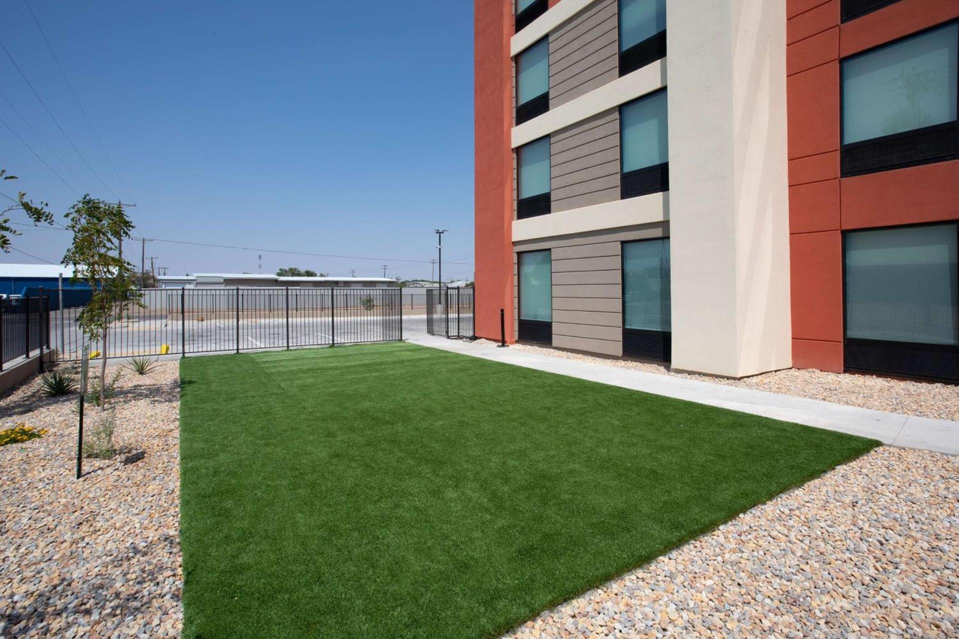 Home2 Suites by Hilton Roswell, NM photo 3