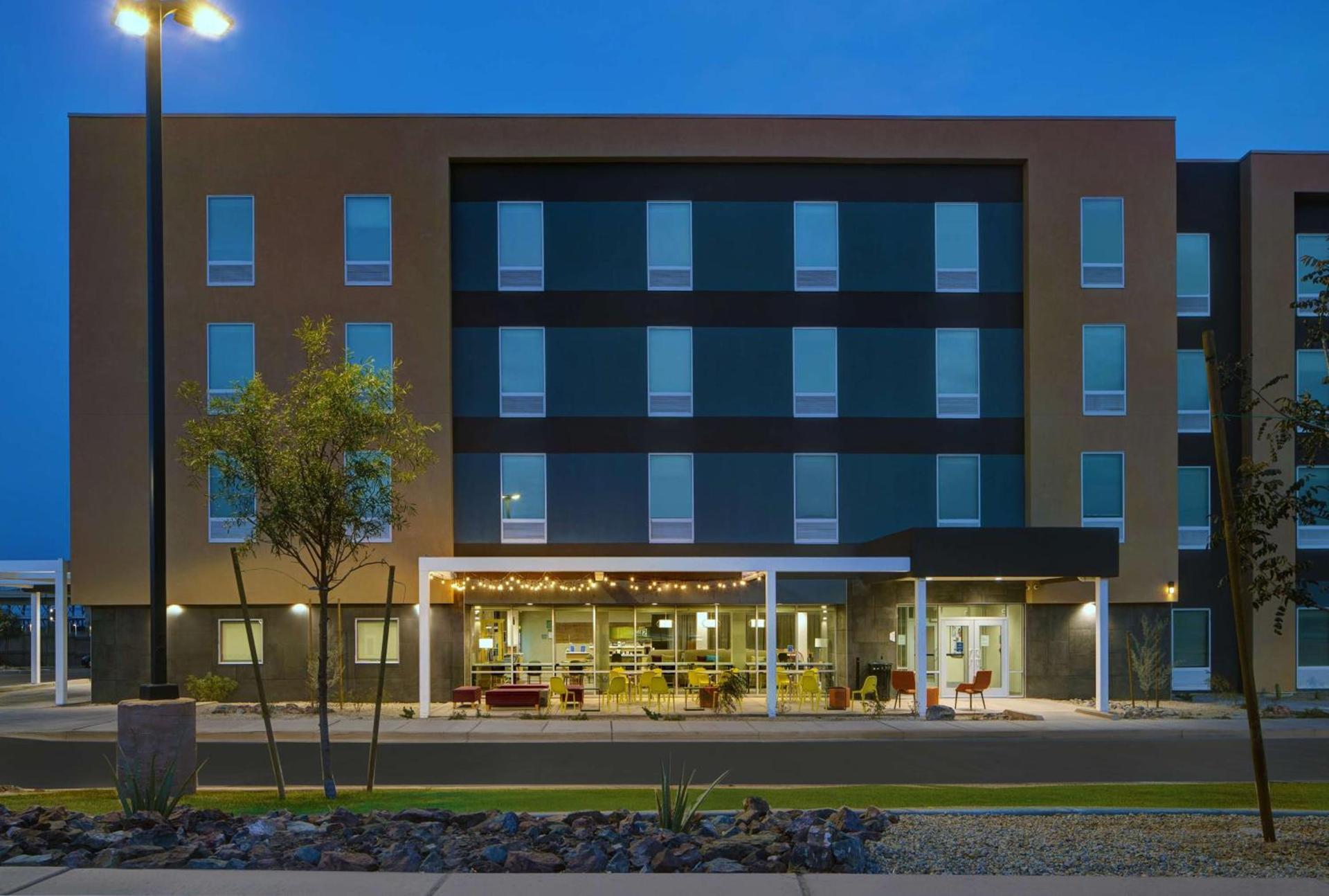 Home2 Suites By Hilton Yuma Pivot Point photo 4