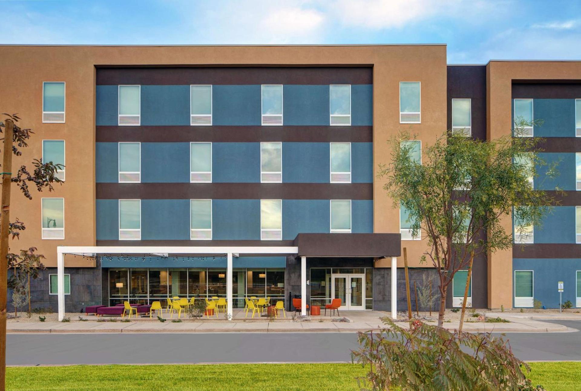 Home2 Suites By Hilton Yuma Pivot Point photo 9