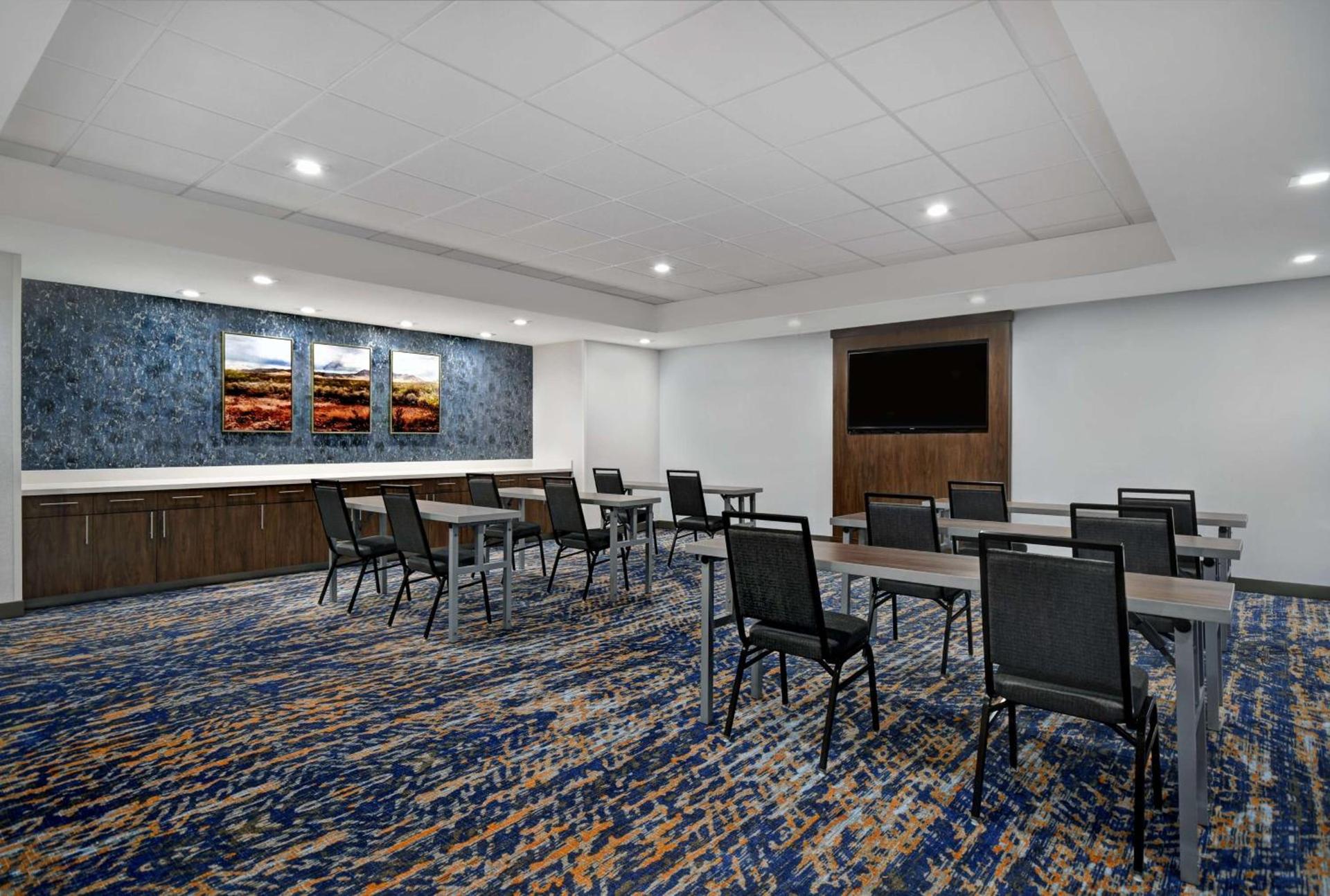 Hampton Inn Midland South, Tx photo 37