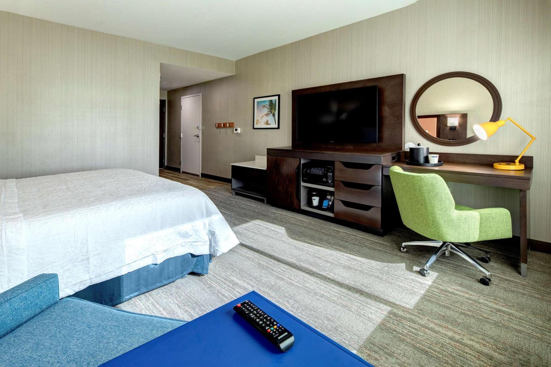 Hampton Inn & Suites Indio, Ca photo 26