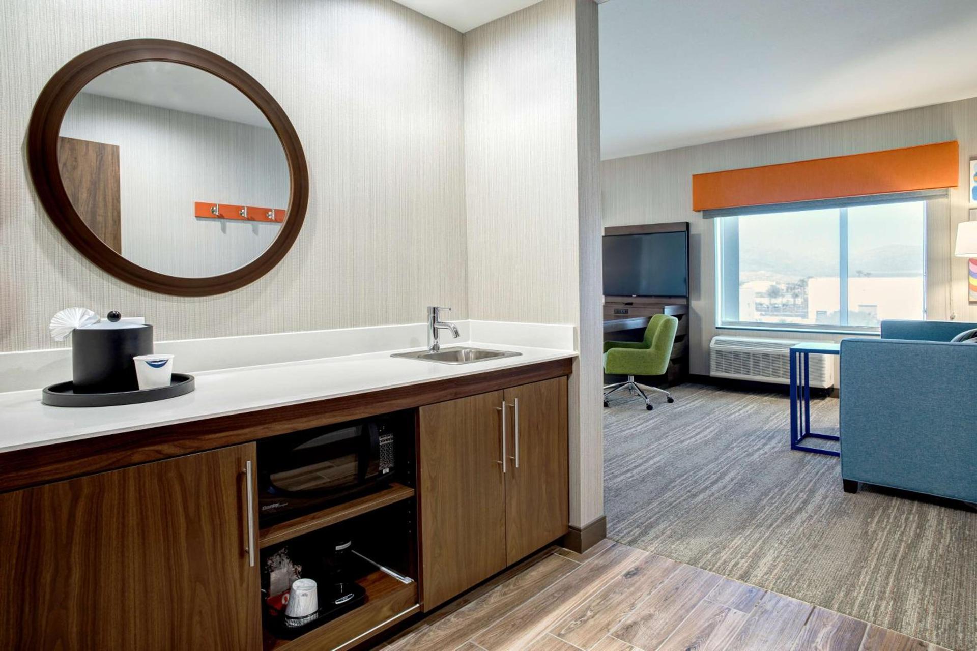 Hampton Inn & Suites Indio, Ca photo 34