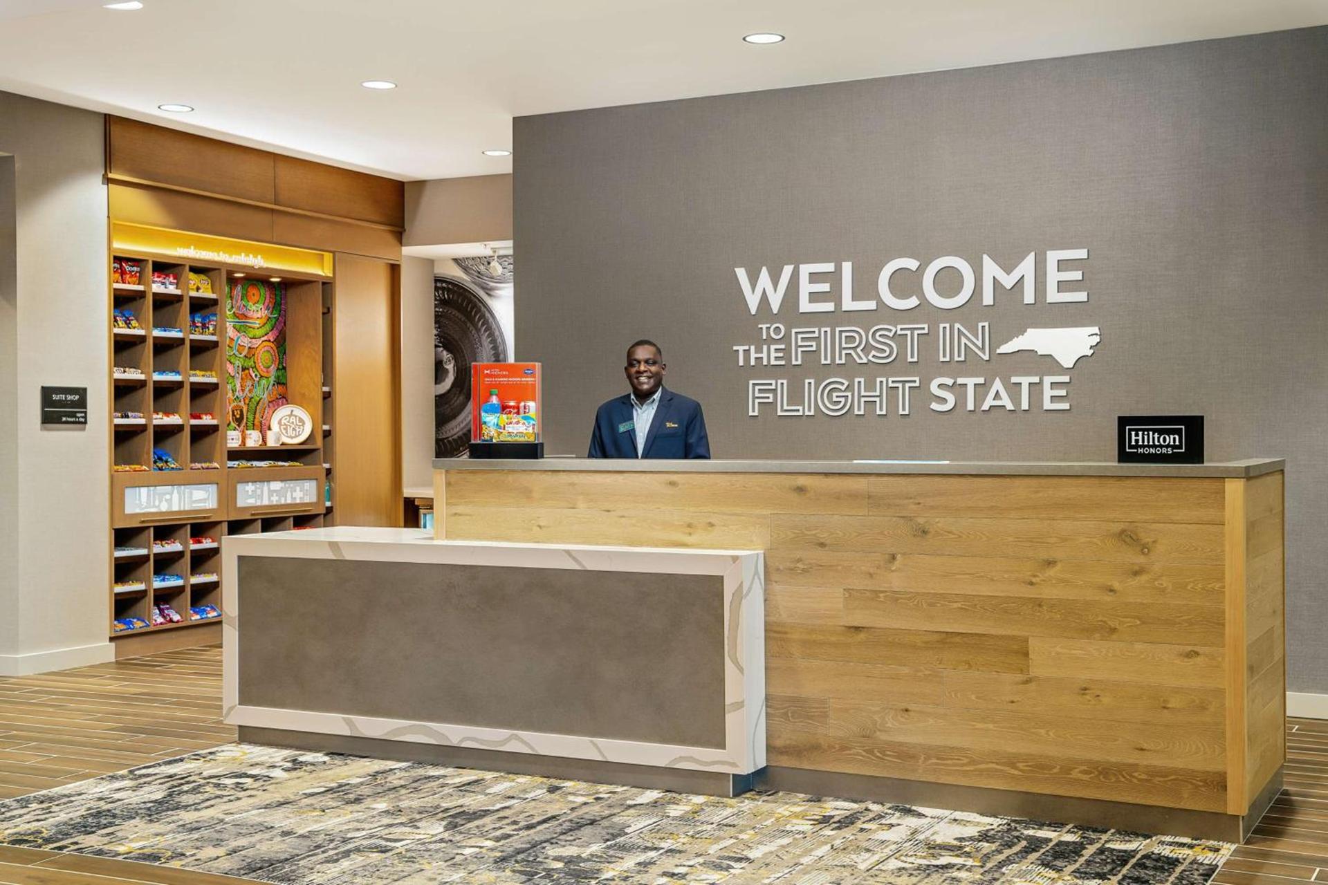 Hampton Inn & Suites Raleigh Midtown, NC photo 5
