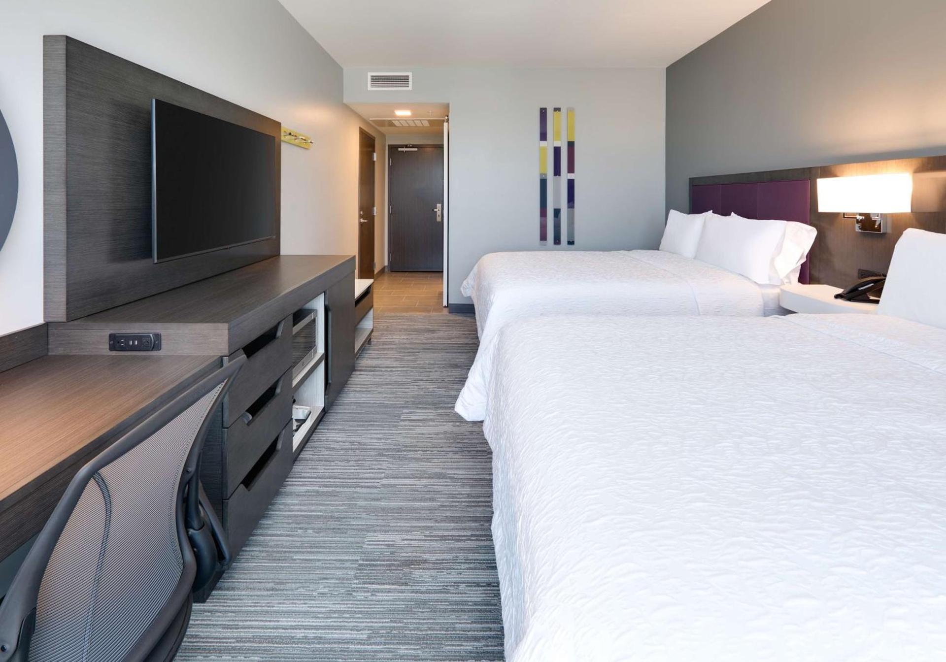 Hampton Inn by Hilton Irvine Spectrum Lake Forest photo 19