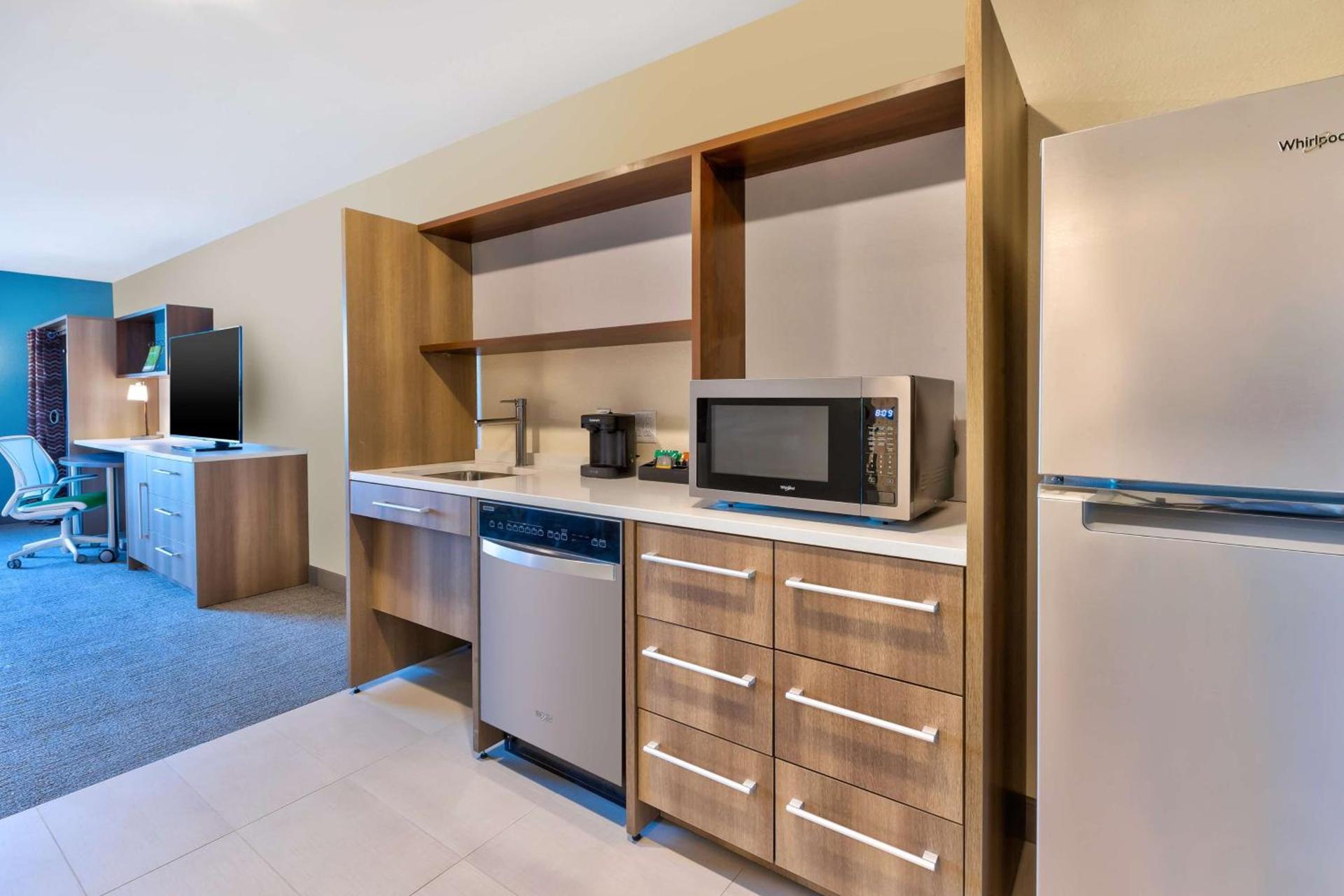 Home2 Suites By Hilton Battle Creek photo 28