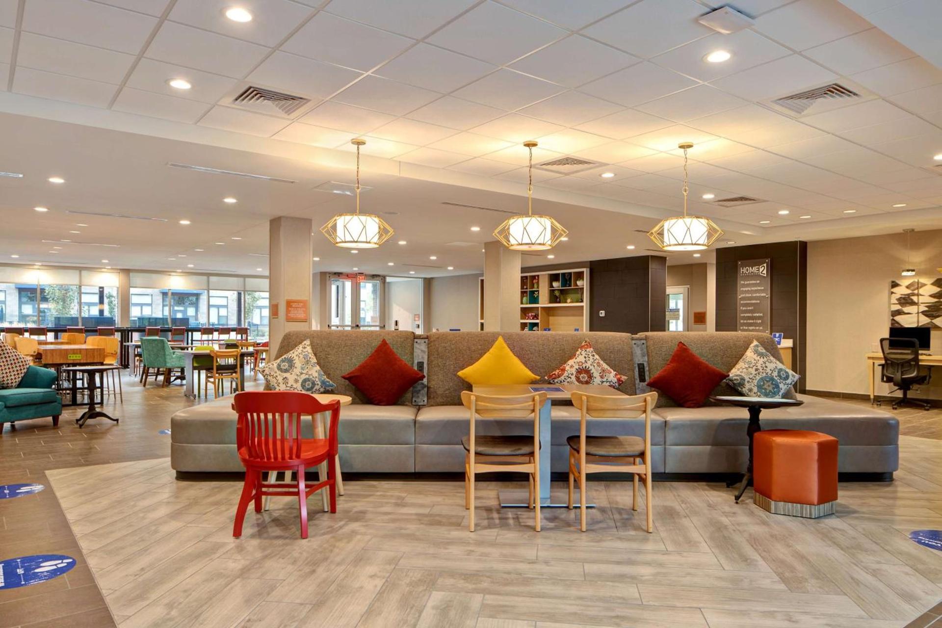 Home2 Suites By Hilton Carmel Indianapolis photo 6