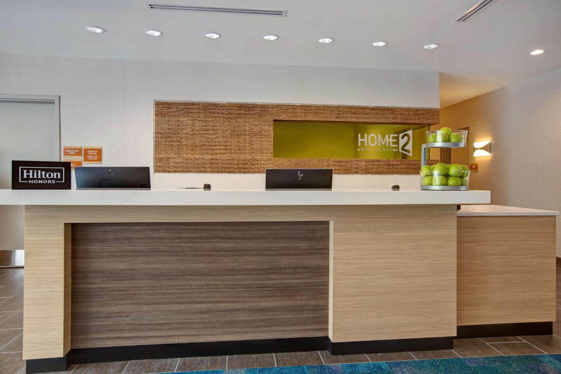 Home2 Suites By Hilton Carmel Indianapolis photo 5