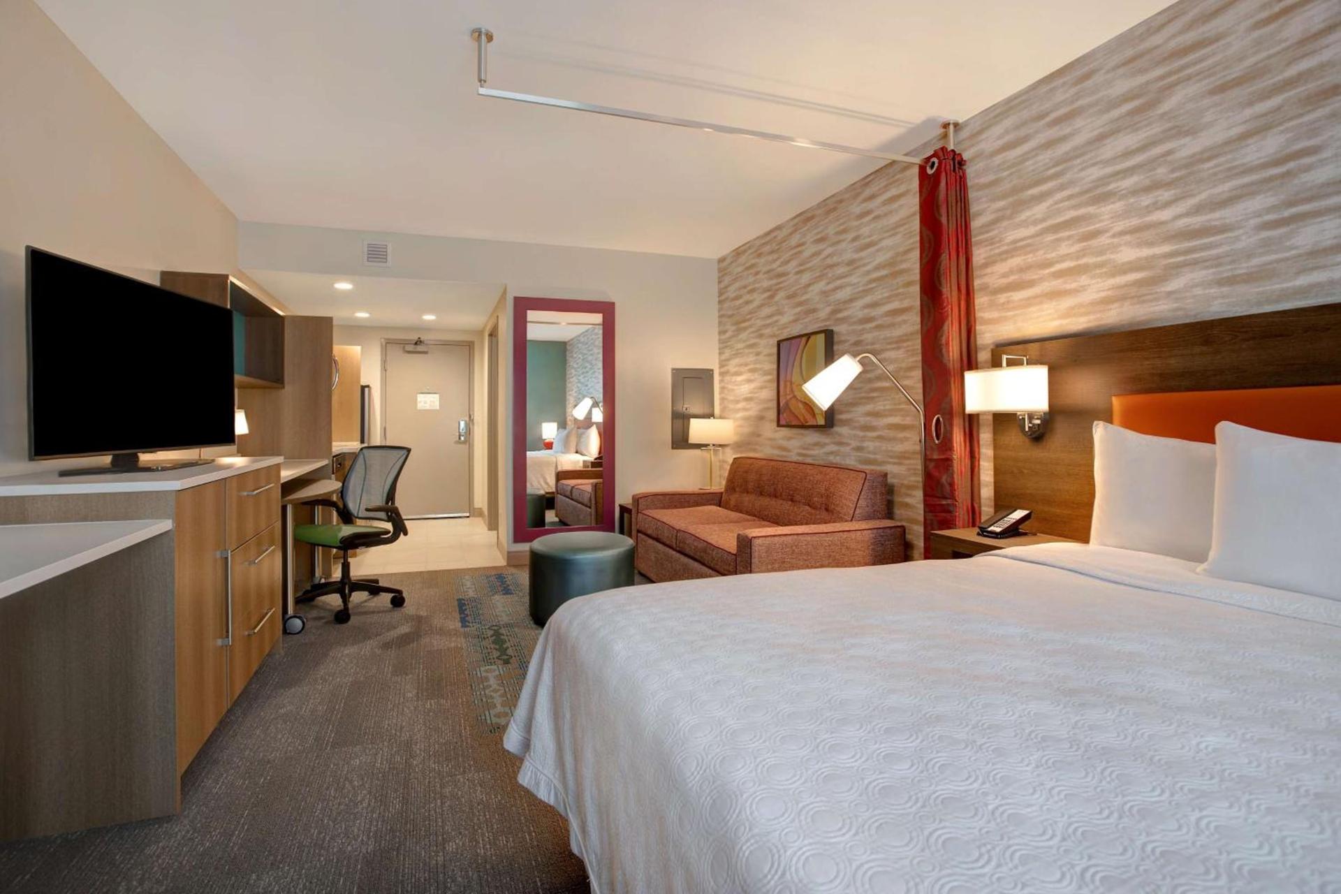 Home2 Suites By Hilton Carmel Indianapolis photo 16