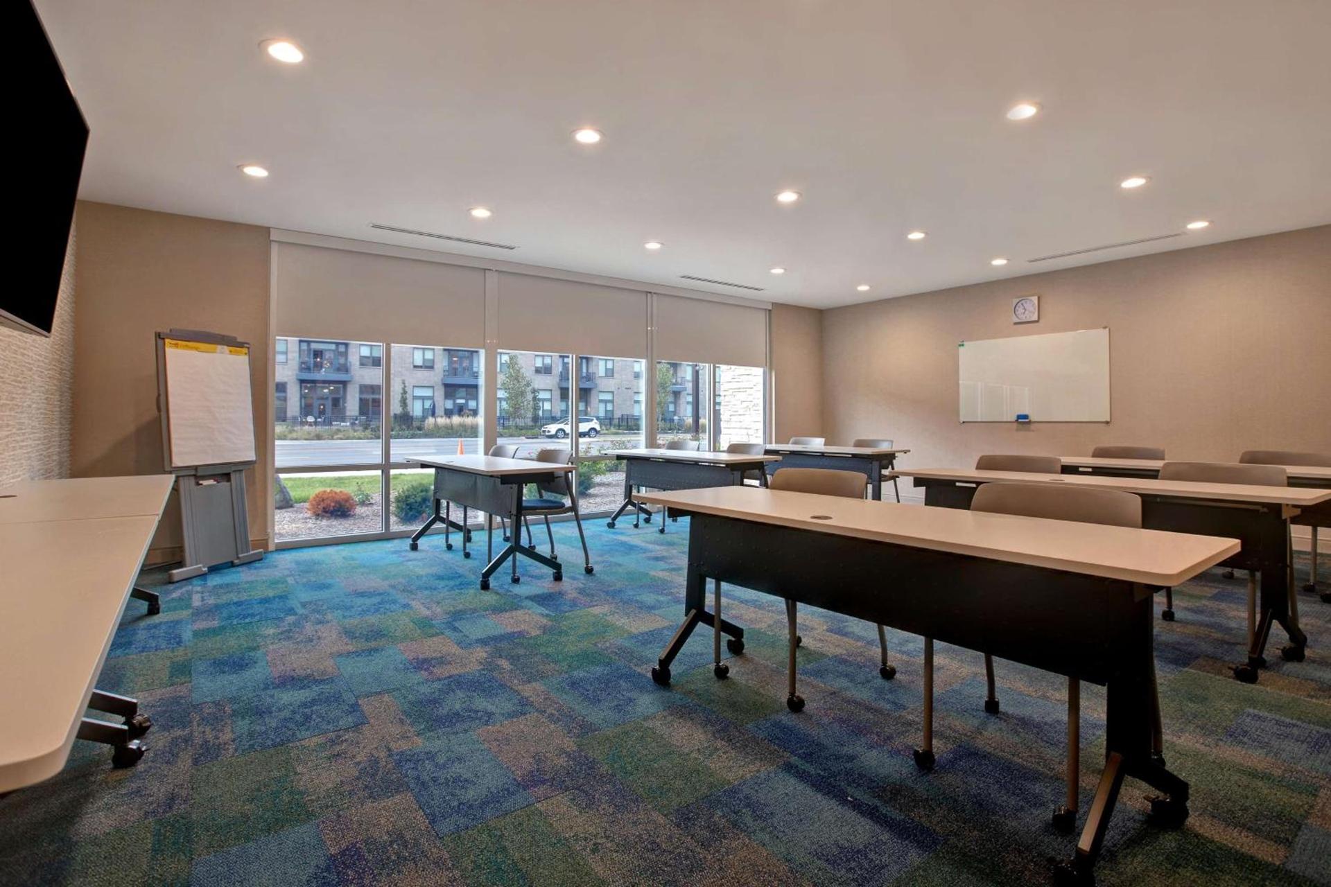 Home2 Suites By Hilton Carmel Indianapolis photo 38