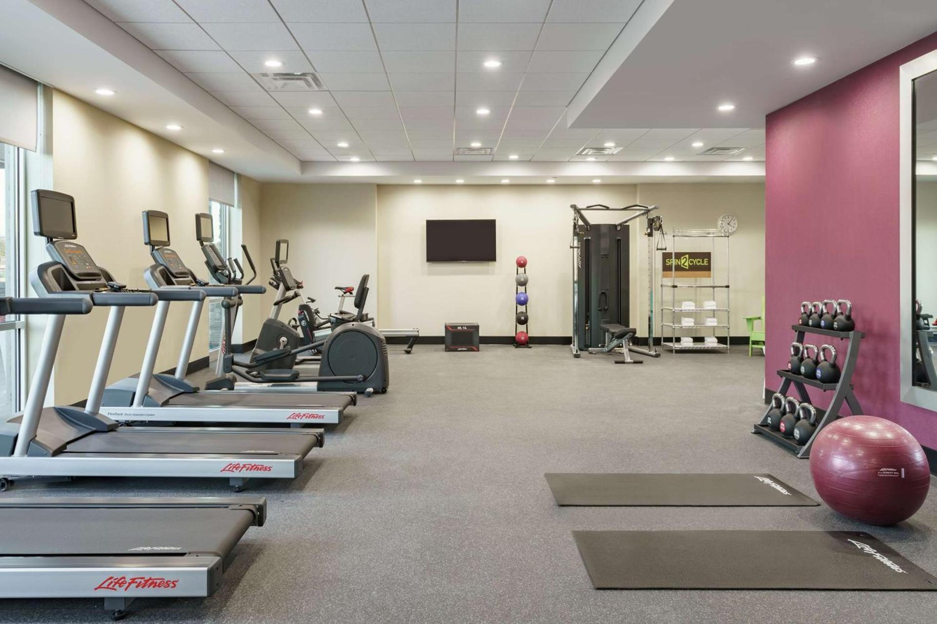 Home2 Suites By Hilton Norfolk Airport photo 18