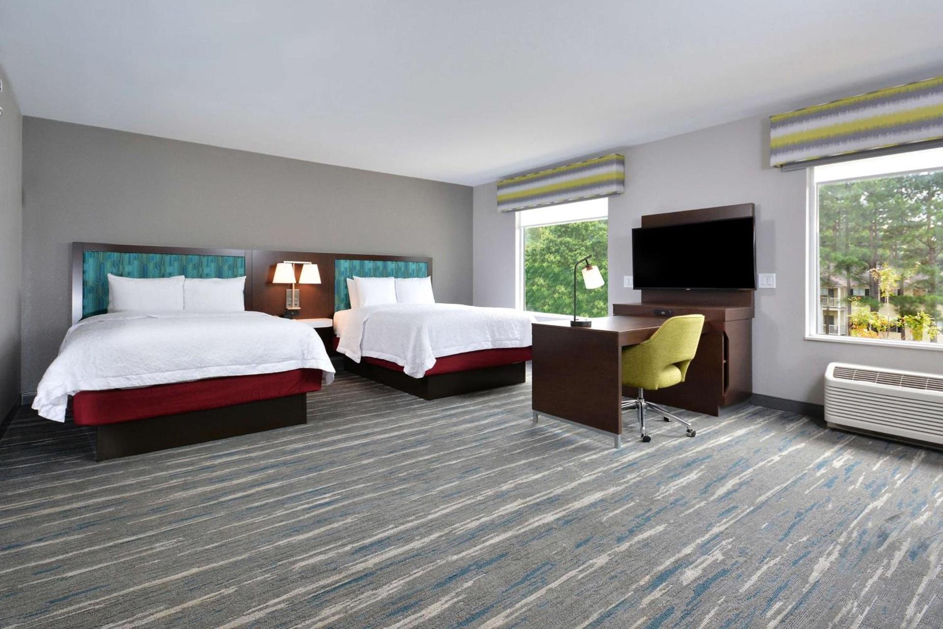 Hampton Inn & Suites Charlotte North I 485 photo 28