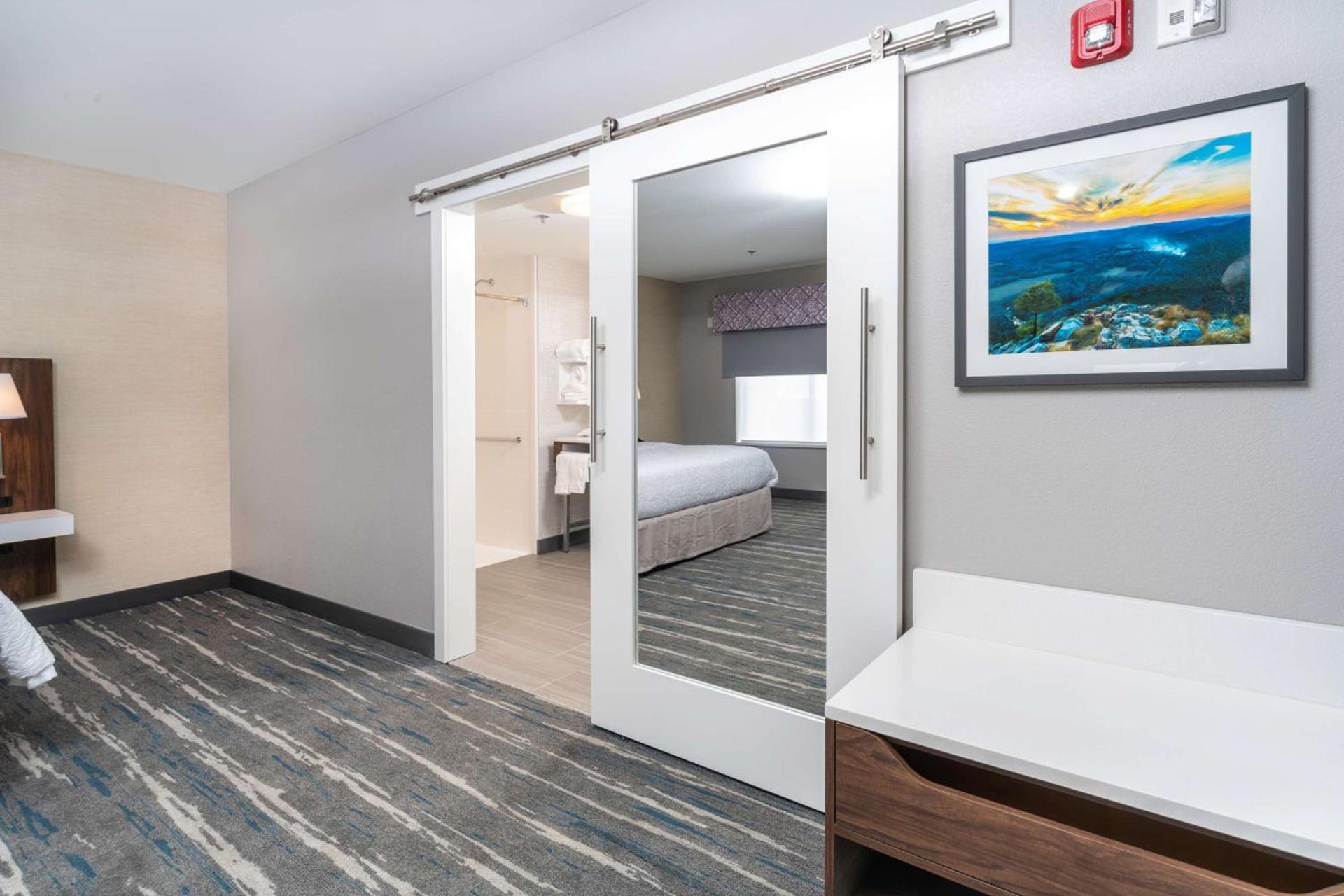 Hampton Inn & Suites Conway, Ar photo 16