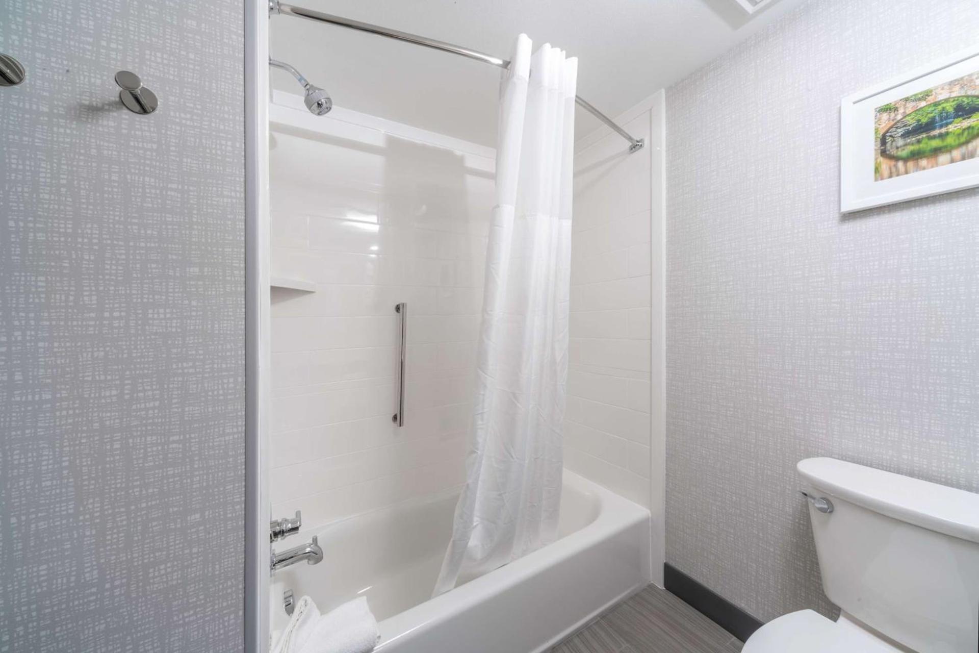 Hampton Inn & Suites Conway, Ar photo 22