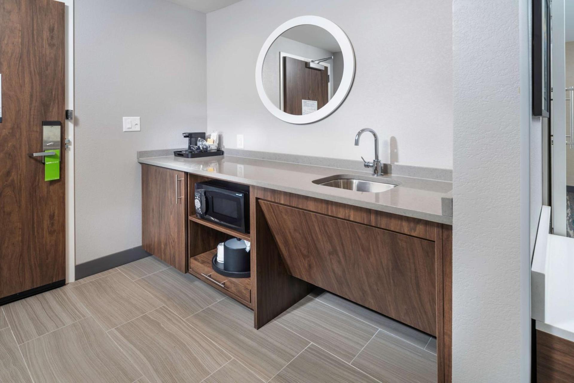 Hampton Inn & Suites Conway, Ar photo 25