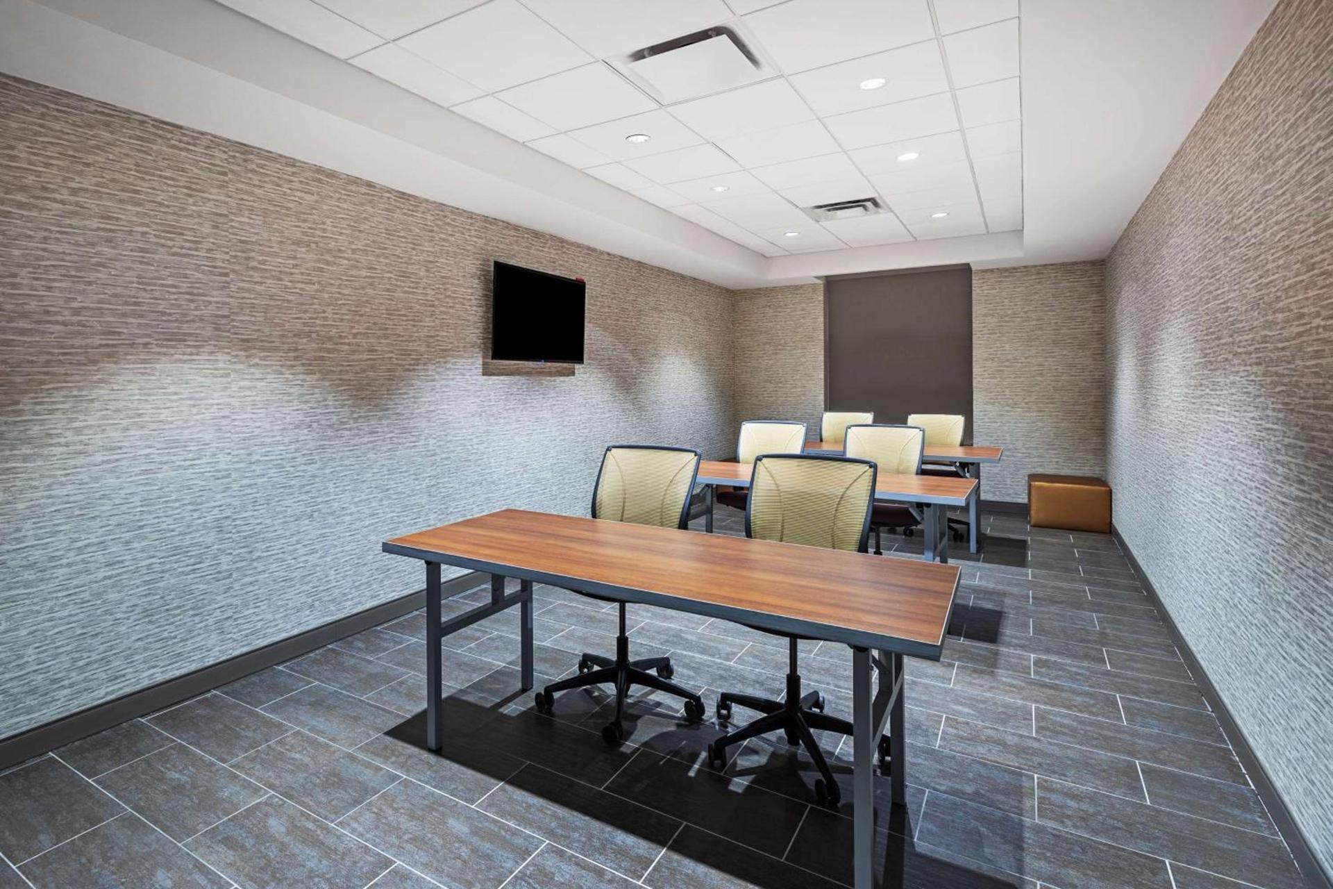 Home2 Suites by Hilton Laredo, TX photo 25