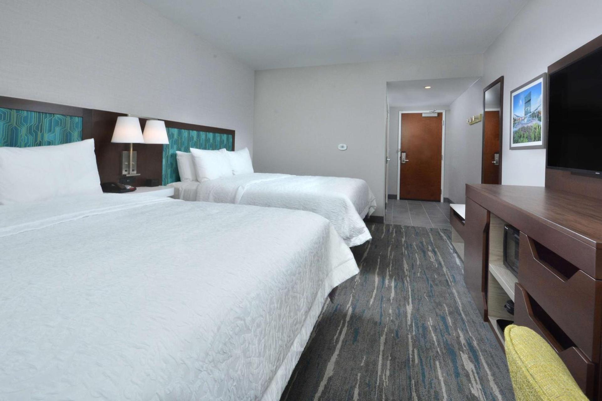Hampton Inn & Suites Charlotte North I 485 photo 65