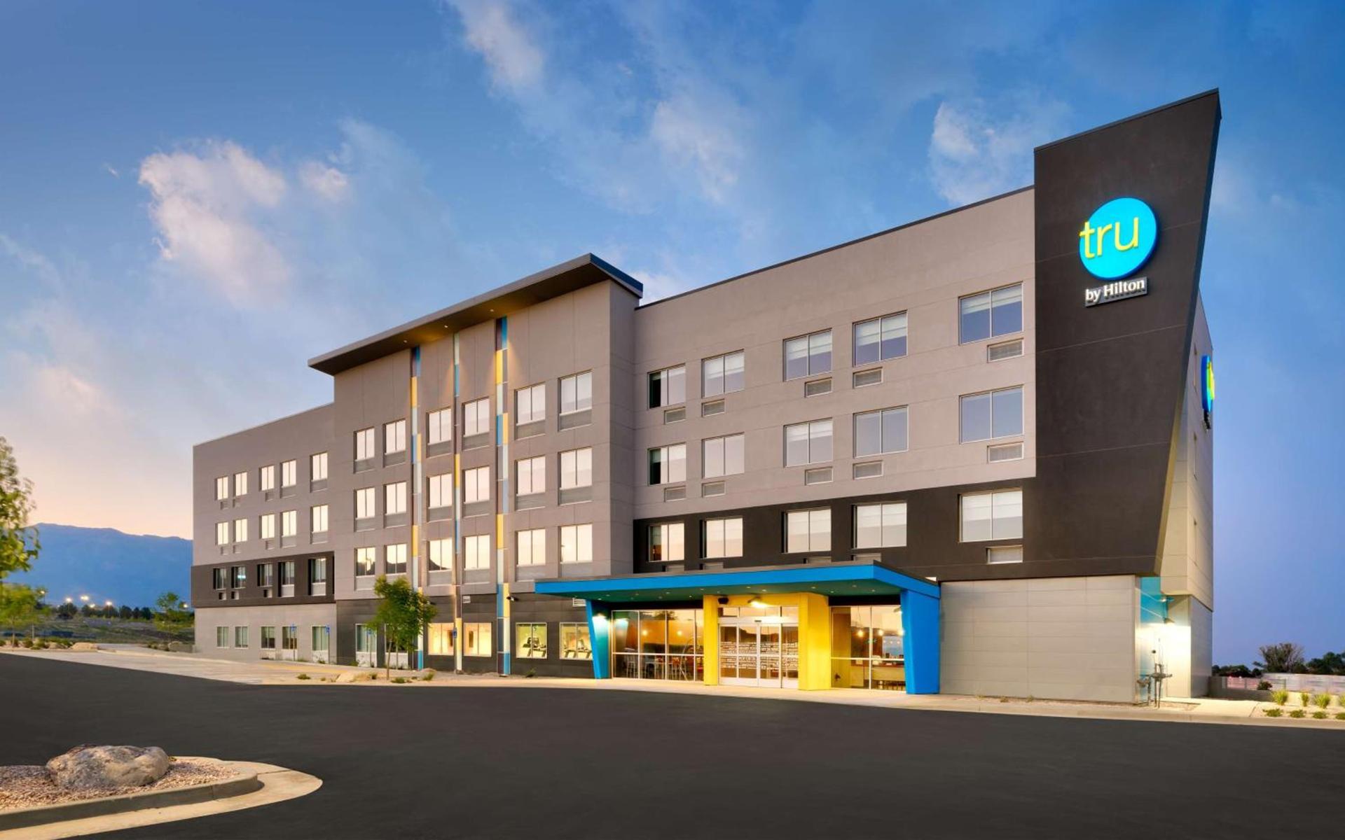 Tru By Hilton Clearfield Hill Air Force Base, Ut — hotel in Clearfield