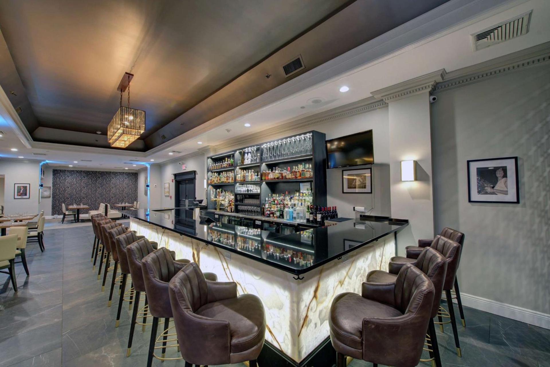 The Roslyn, Tapestry Collection by Hilton photo 33