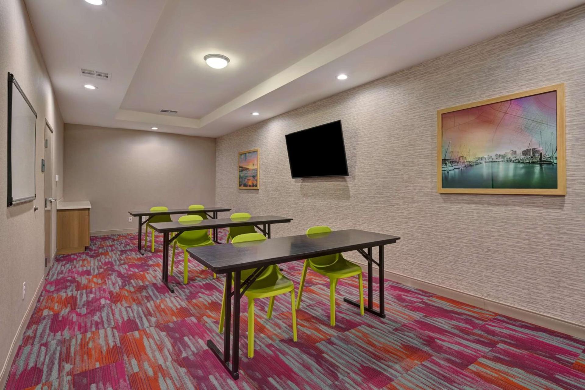 Home2 Suites Corpus Christi Southeast, Tx photo 43
