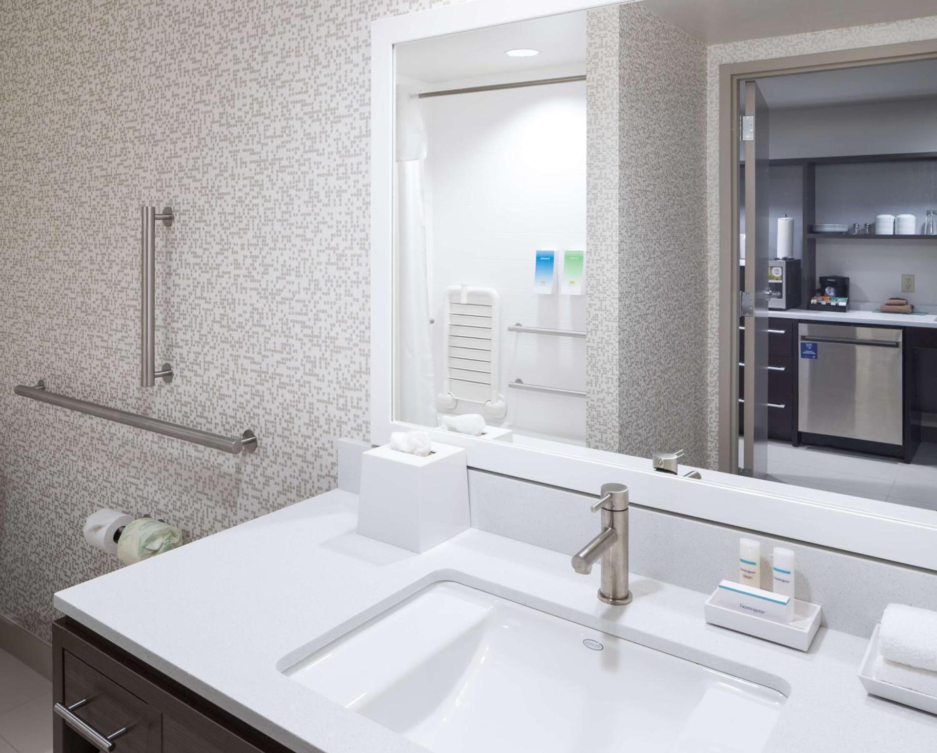 Home2 Suites by Hilton Fort Worth Cultural District photo 27