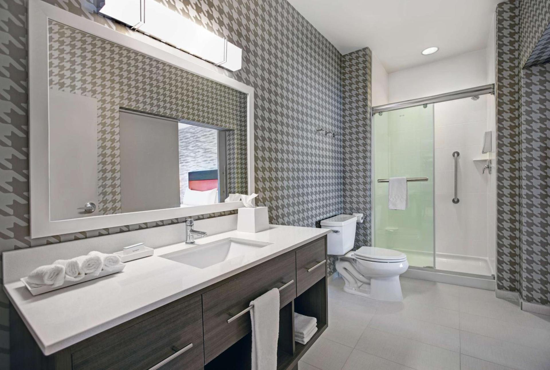 Home2 Suites By Hilton Richmond photo 23