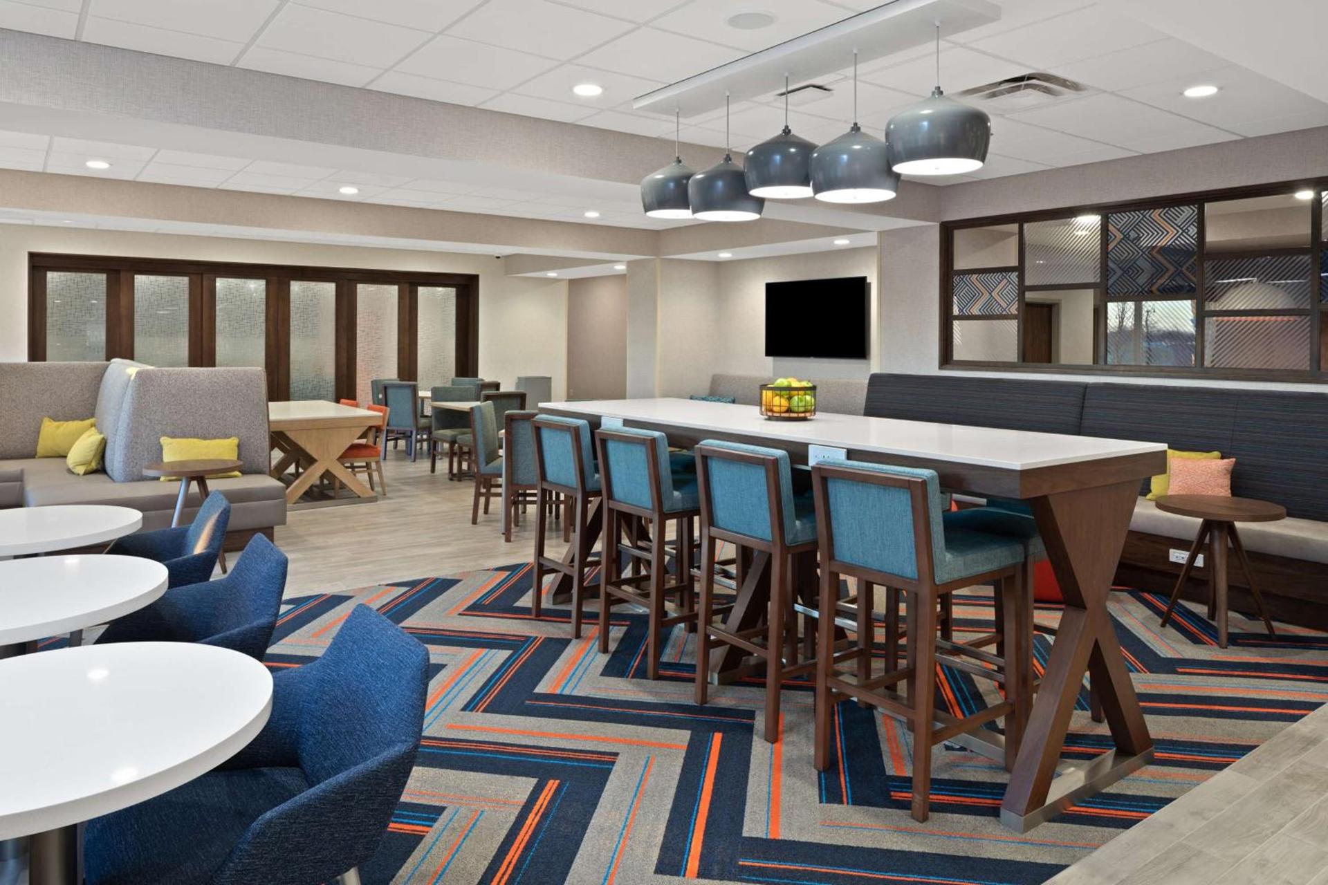 Hampton Inn Circleville, Oh photo 17